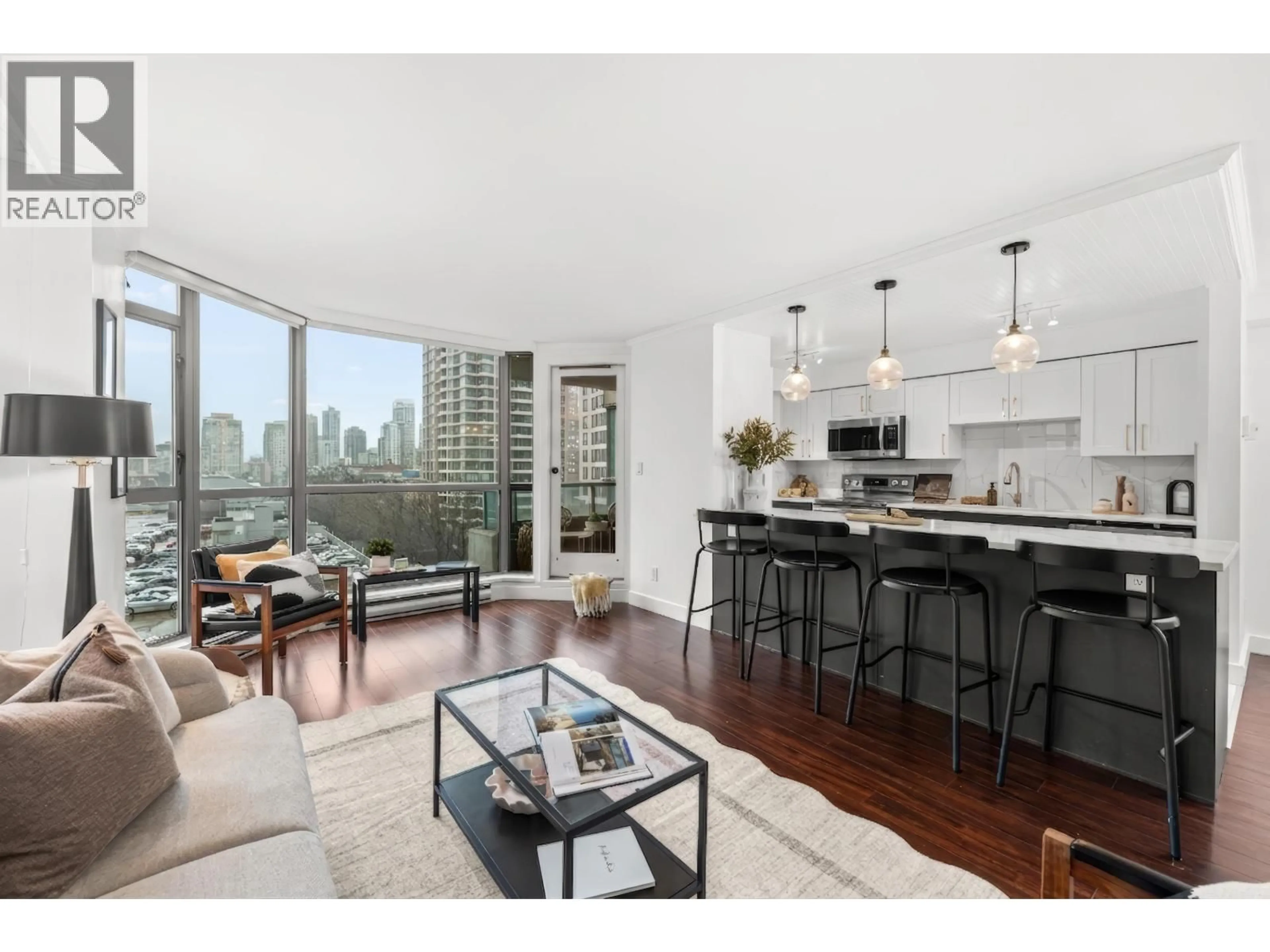 Open concept kitchen, wood/laminate floor for 501 - 888 HAMILTON STREET, Vancouver British Columbia V6B5W4