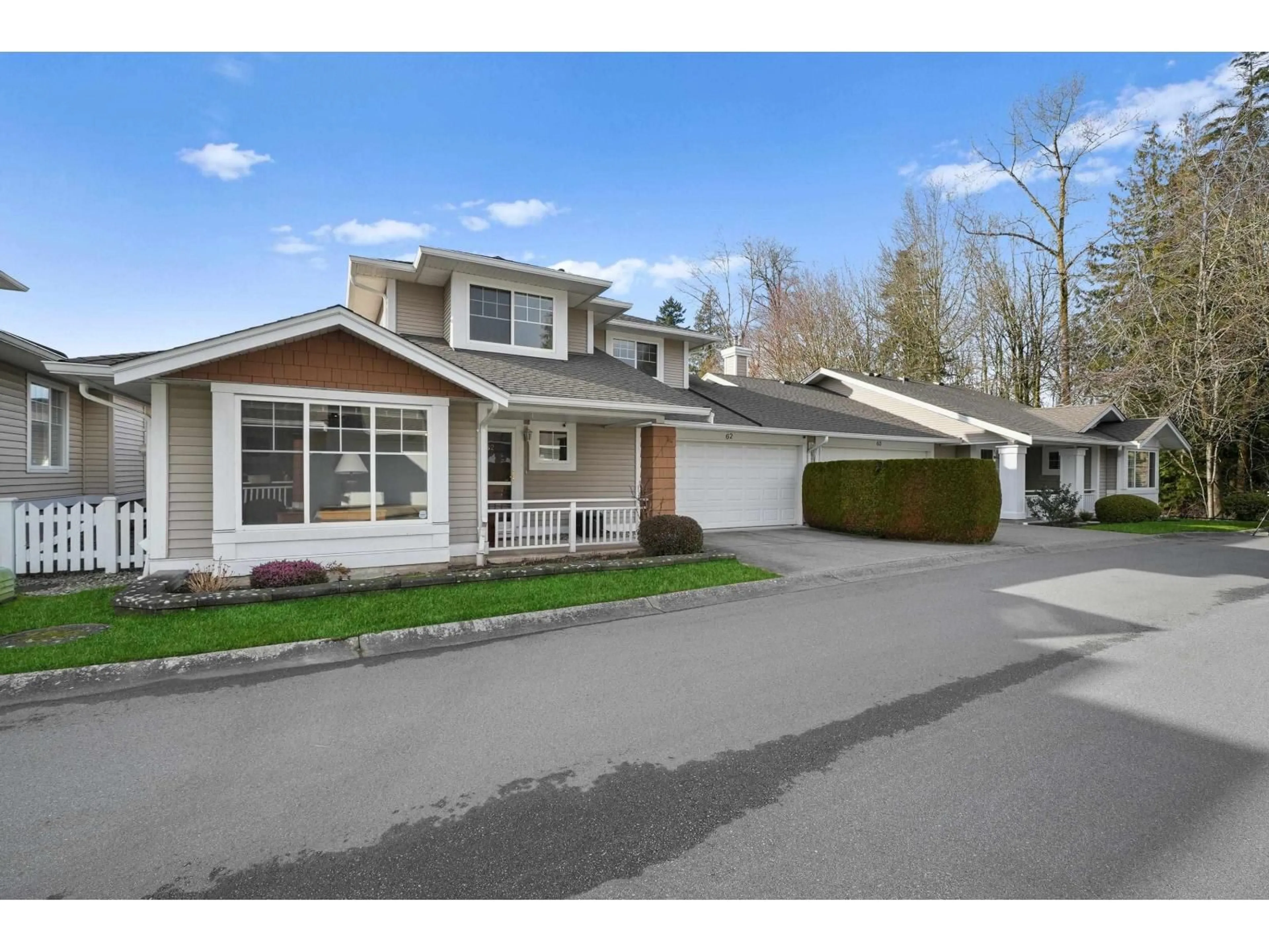 Home with vinyl exterior material, street for 62 - 6885 184 STREET, Surrey British Columbia V3S9G1