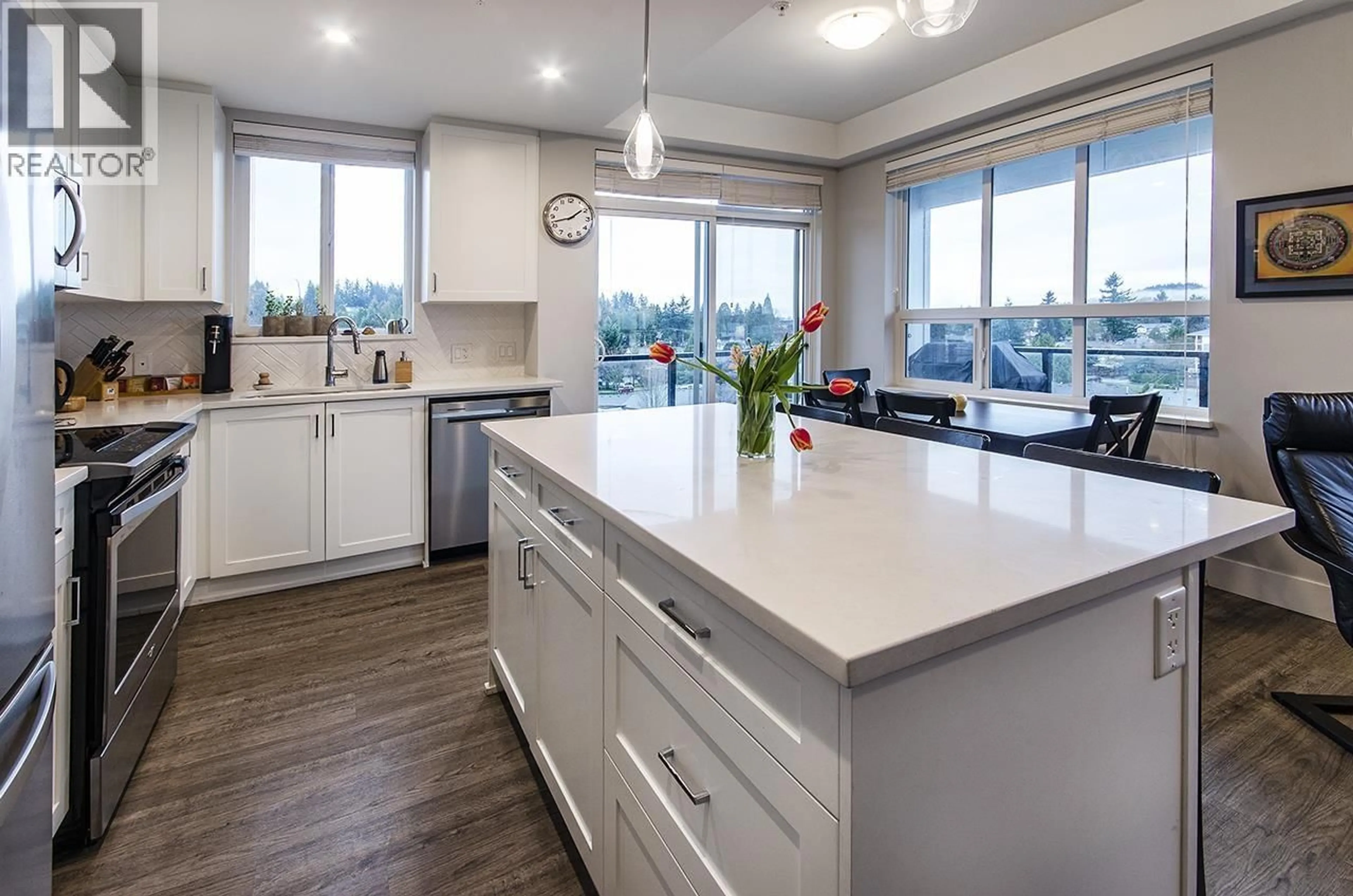 Open concept kitchen, unknown for 3614 - 2180 KELLY AVENUE, Port Coquitlam British Columbia V3C0S4