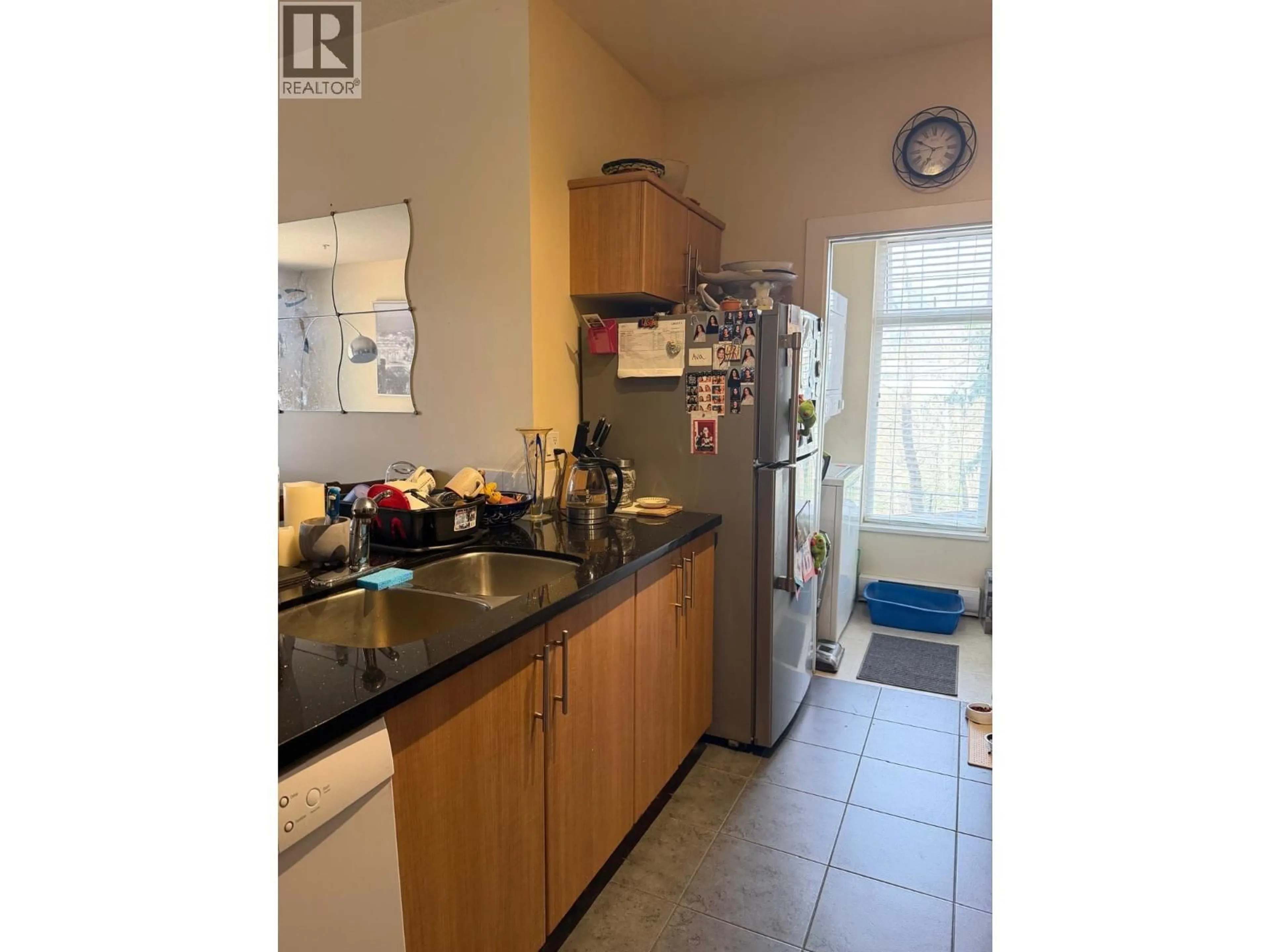 Standard kitchen, unknown for 109 - 3240 ST JOHNS STREET, Port Moody British Columbia V3H0C1