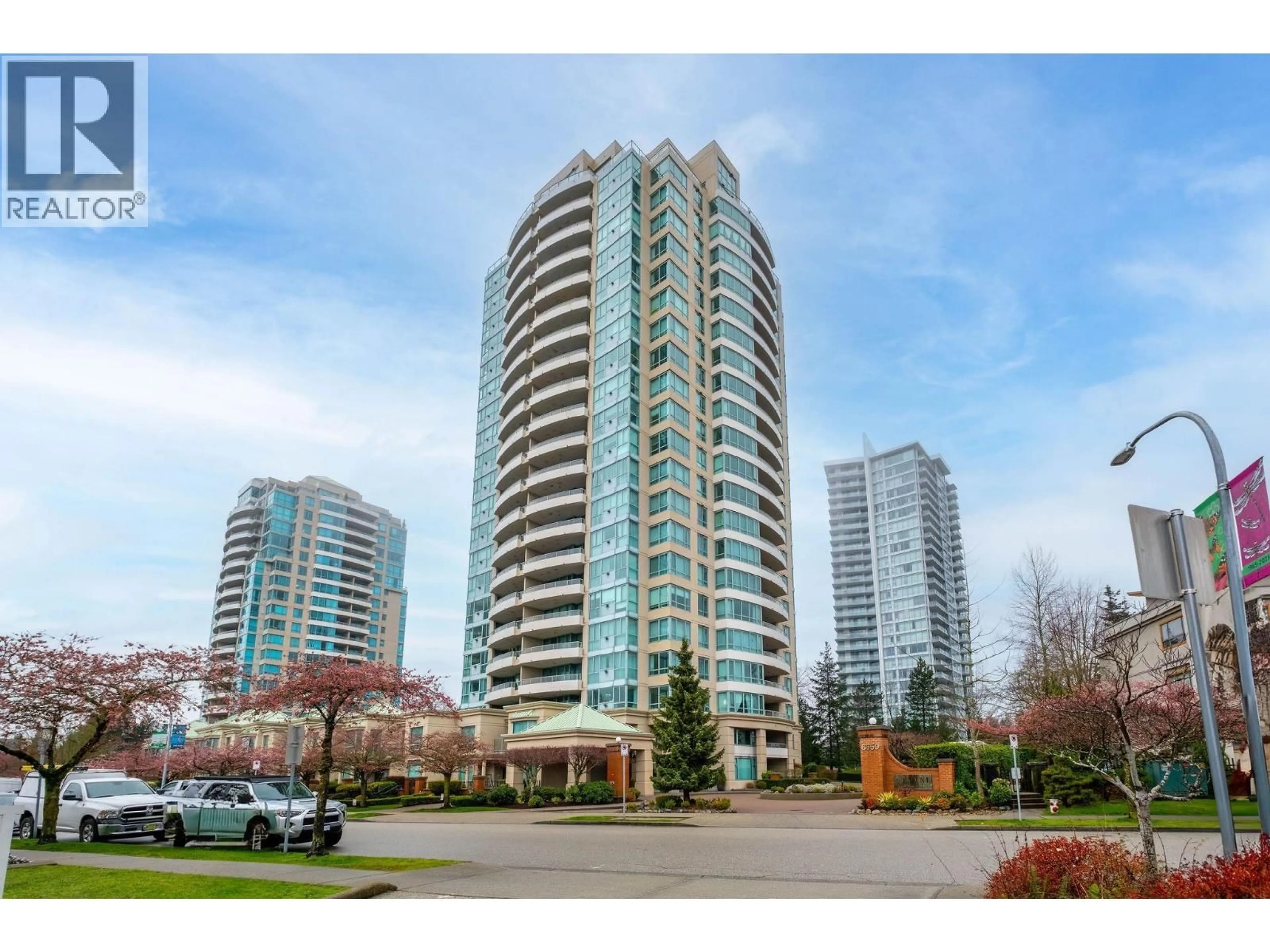 Unknown for 505 - 6659 SOUTHOAKS CRESCENT, Burnaby British Columbia V5E4M9