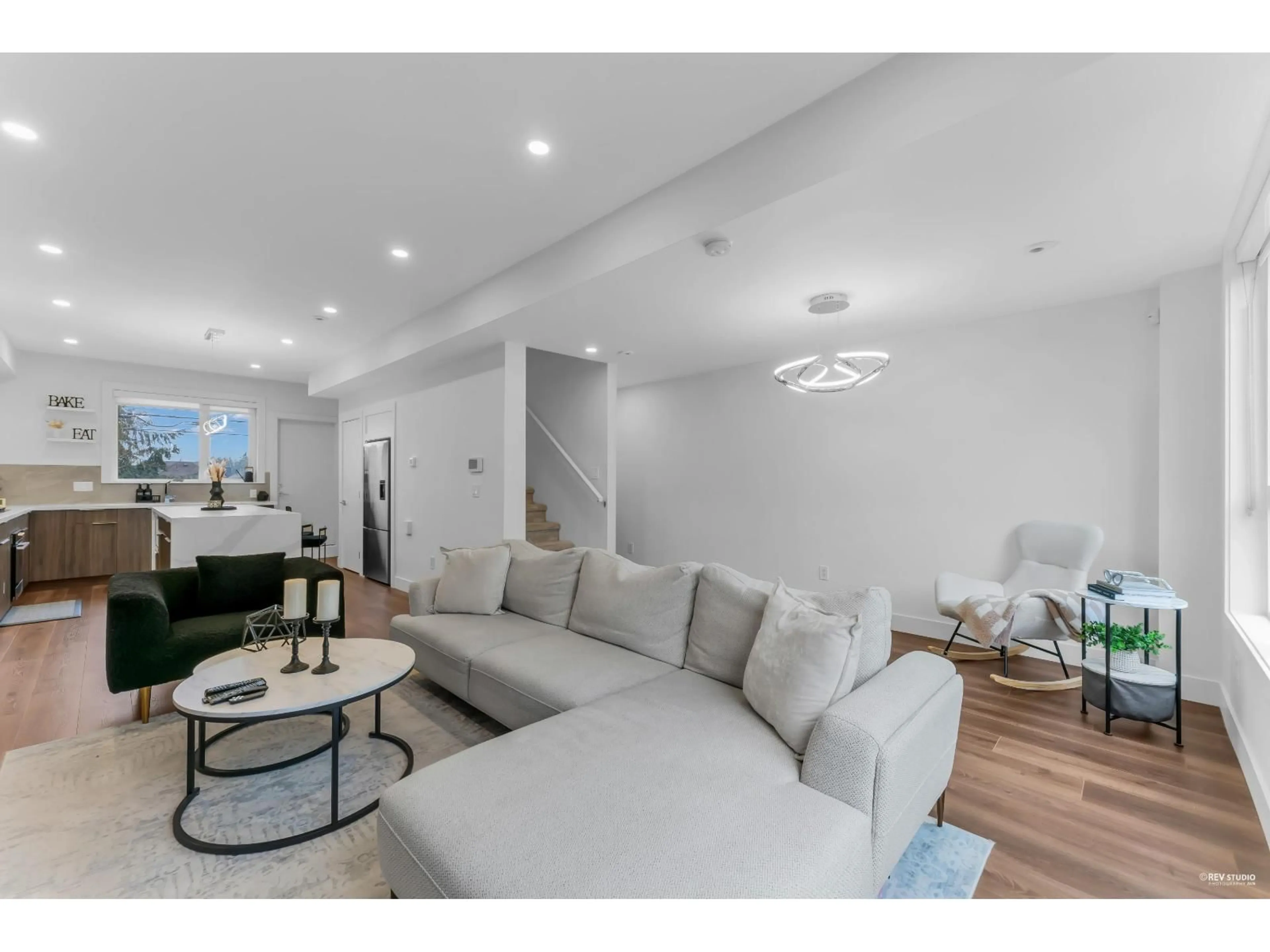 Living room with furniture, unknown for 33 - 5858 132 STREET, Surrey British Columbia V3X1N1