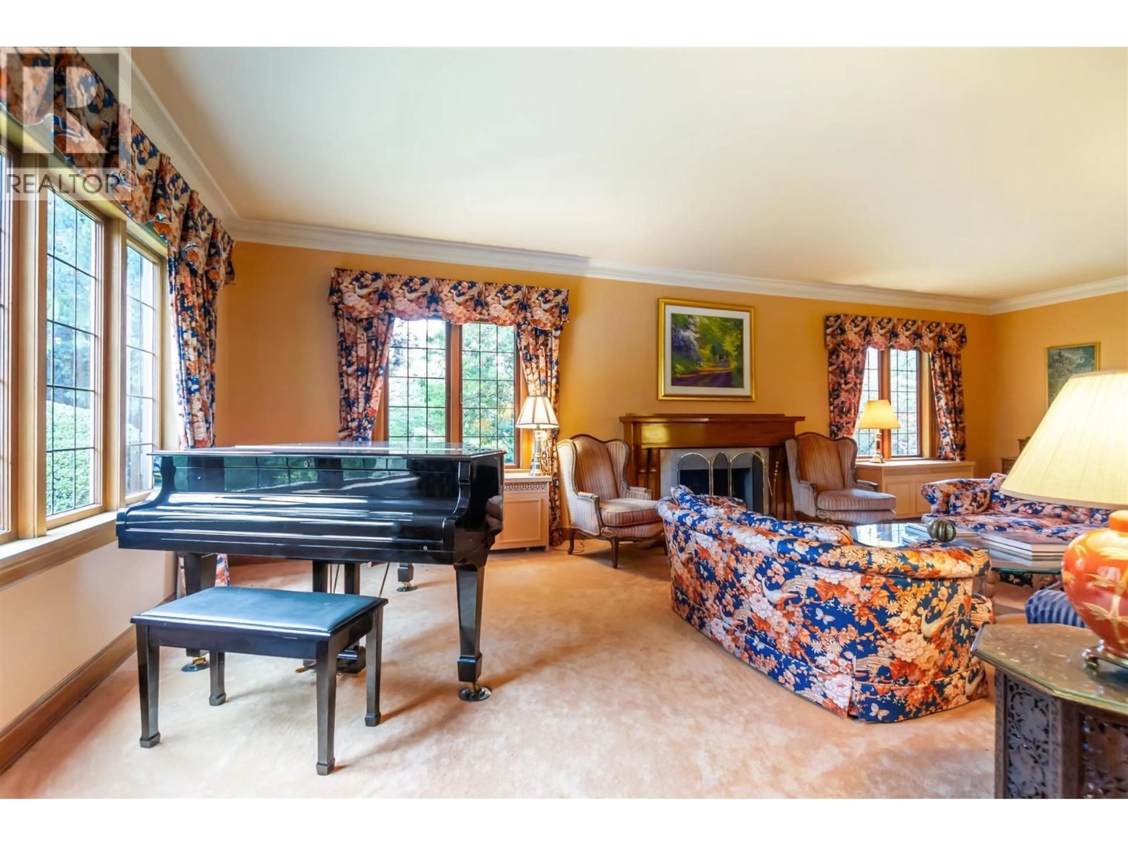 Living room with furniture, unknown for 5376 MARGUERITE STREET, Vancouver British Columbia V6M3K6