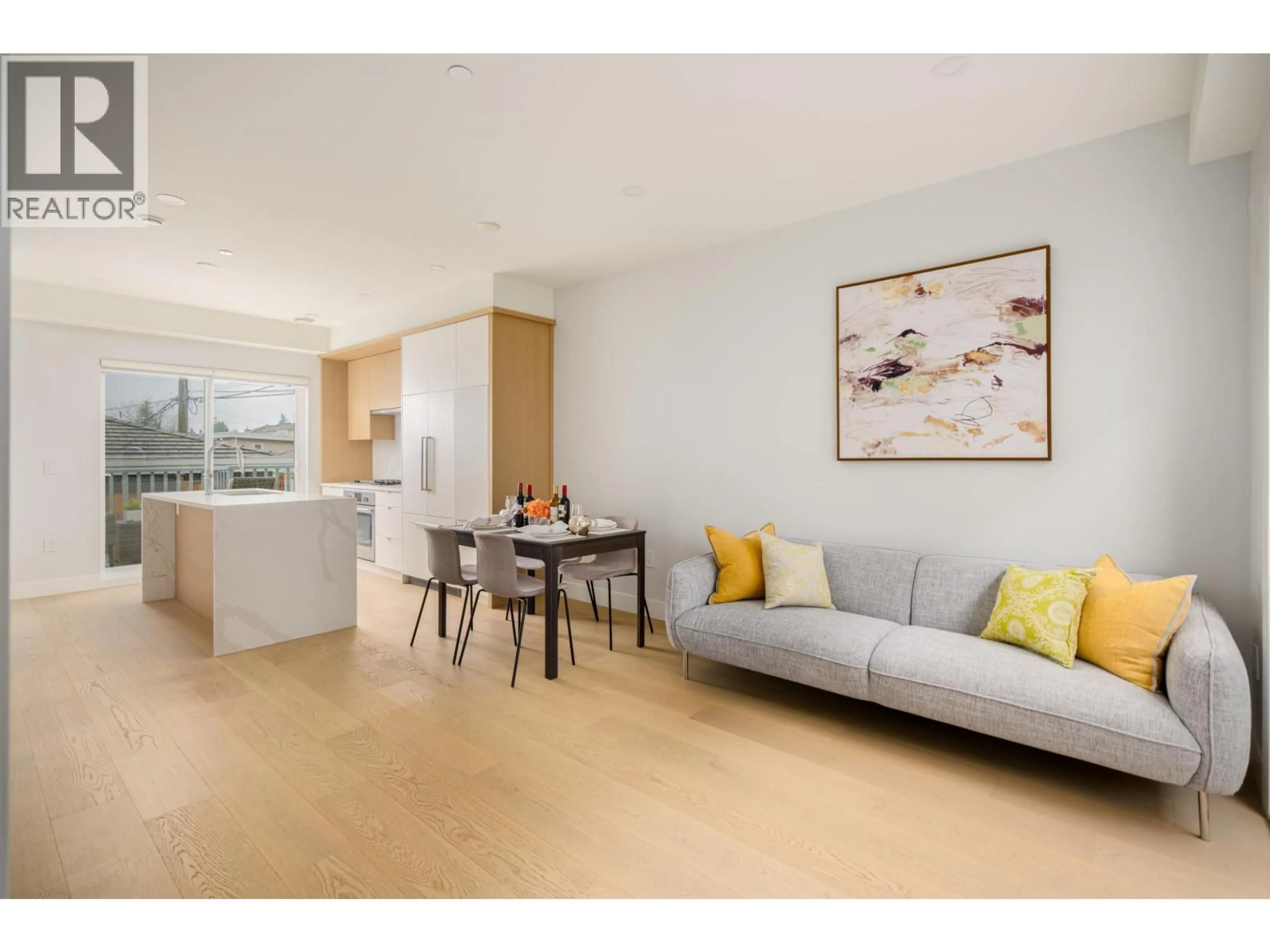 Living room with furniture, wood/laminate floor for 7661 GRANVILLE STREET, Vancouver British Columbia V6P4Y8