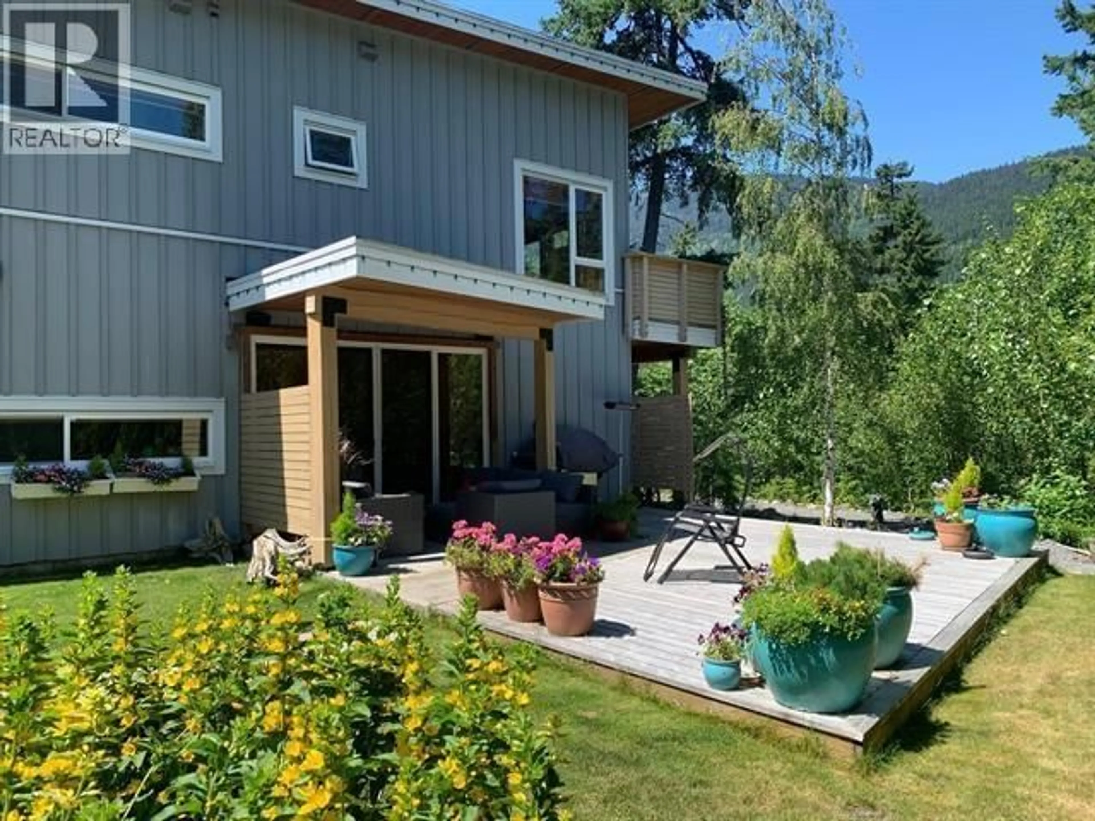 Patio, unknown for 1087 MADELEY PLACE, Whistler British Columbia V8E0K6