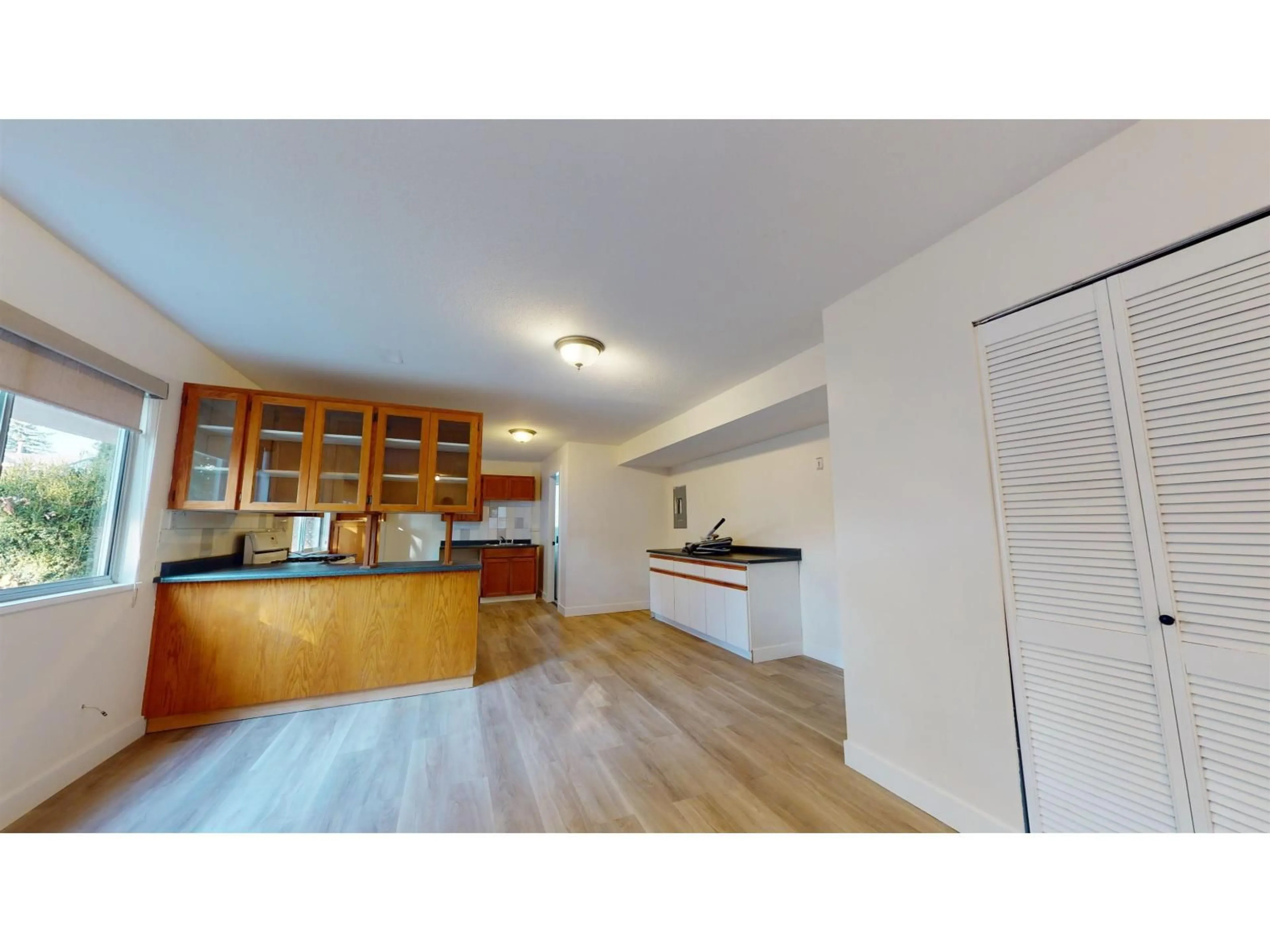 Unknown for 2151 WARE STREET, Abbotsford British Columbia V2S3C4