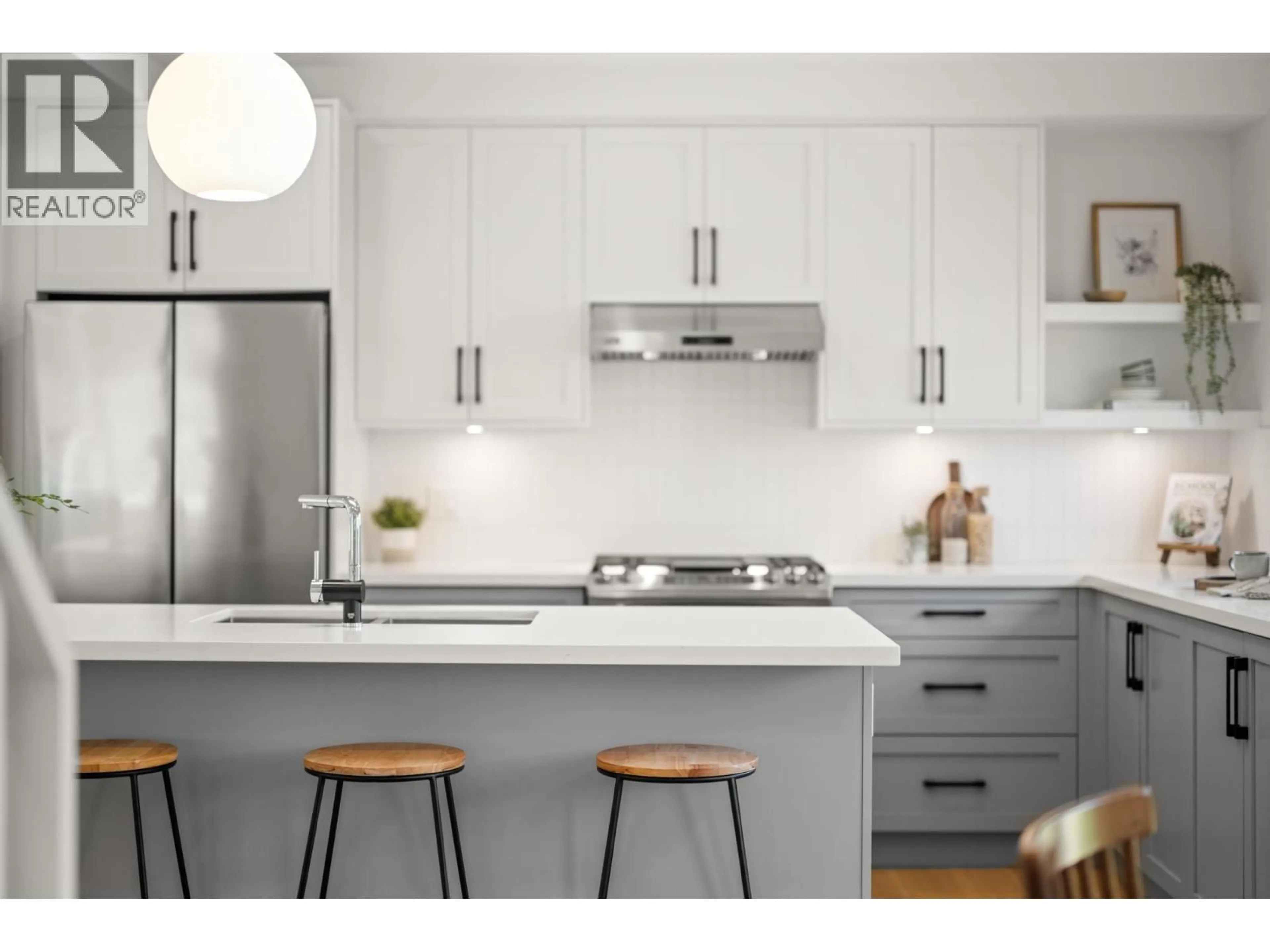 Contemporary kitchen, unknown for 4770 54A STREET, Delta British Columbia V4K3P1