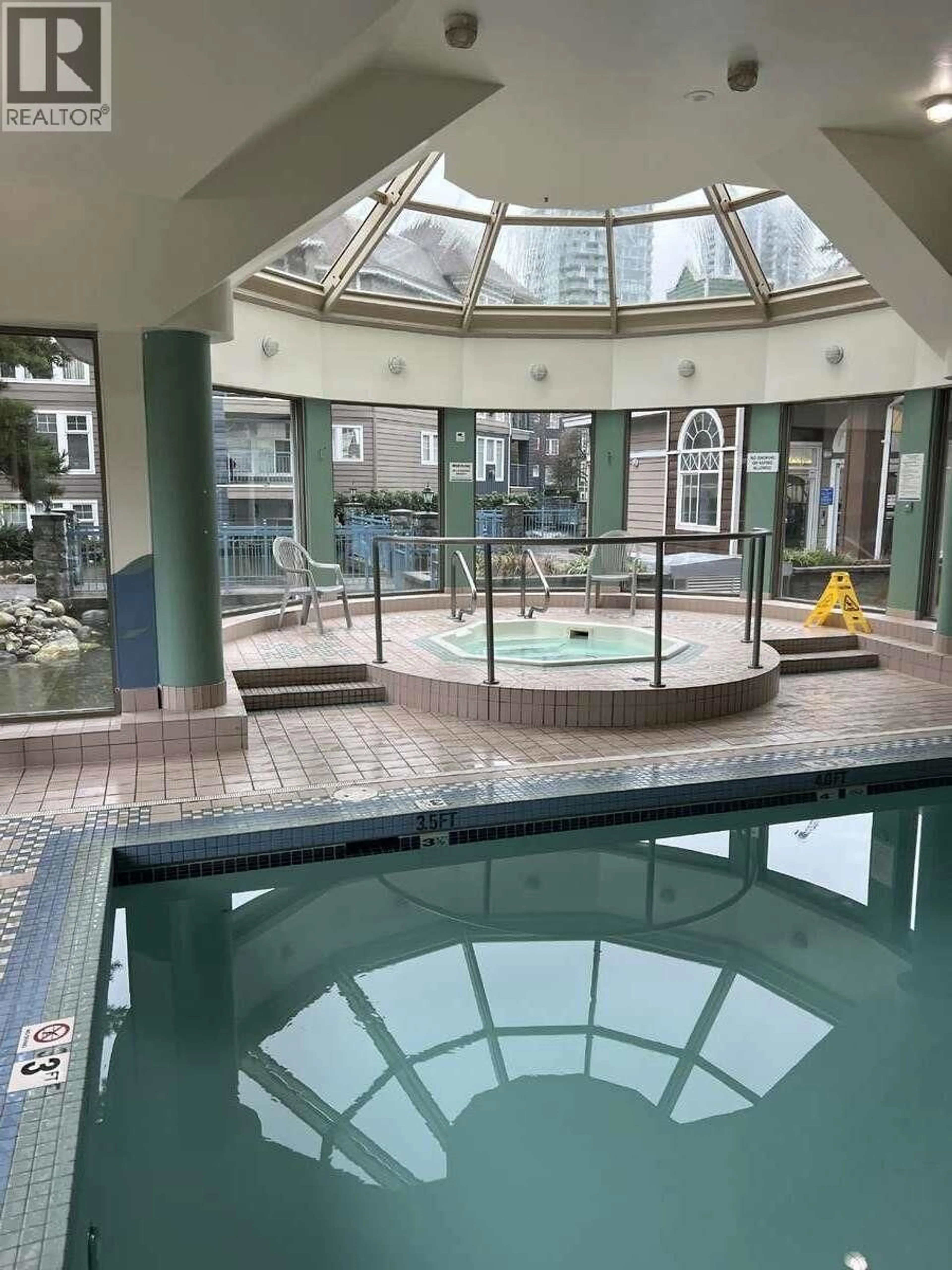 Pool for 102 - 3085 PRIMROSE LANE, Coquitlam British Columbia V3B7S3