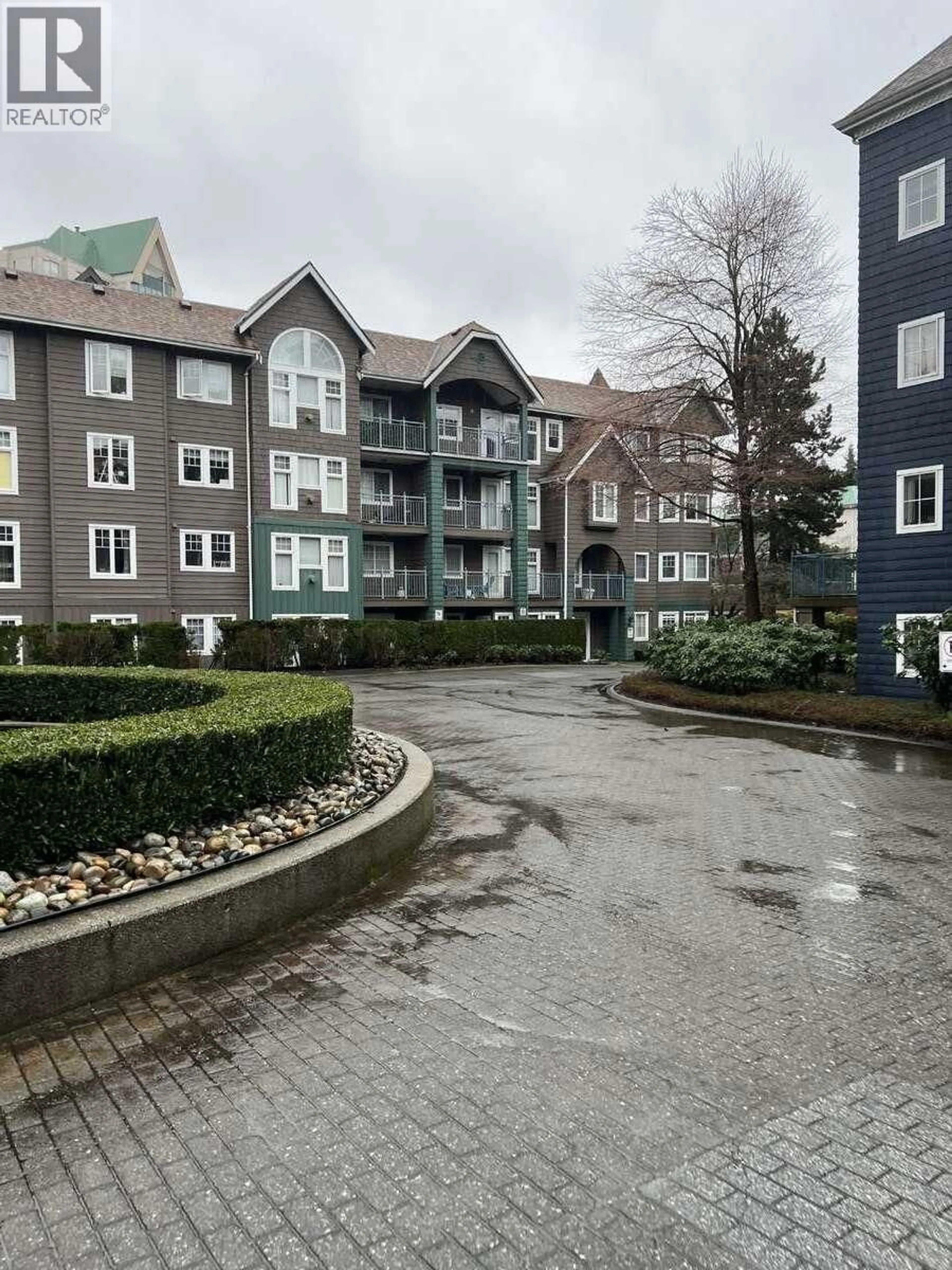 Unknown for 102 - 3085 PRIMROSE LANE, Coquitlam British Columbia V3B7S3