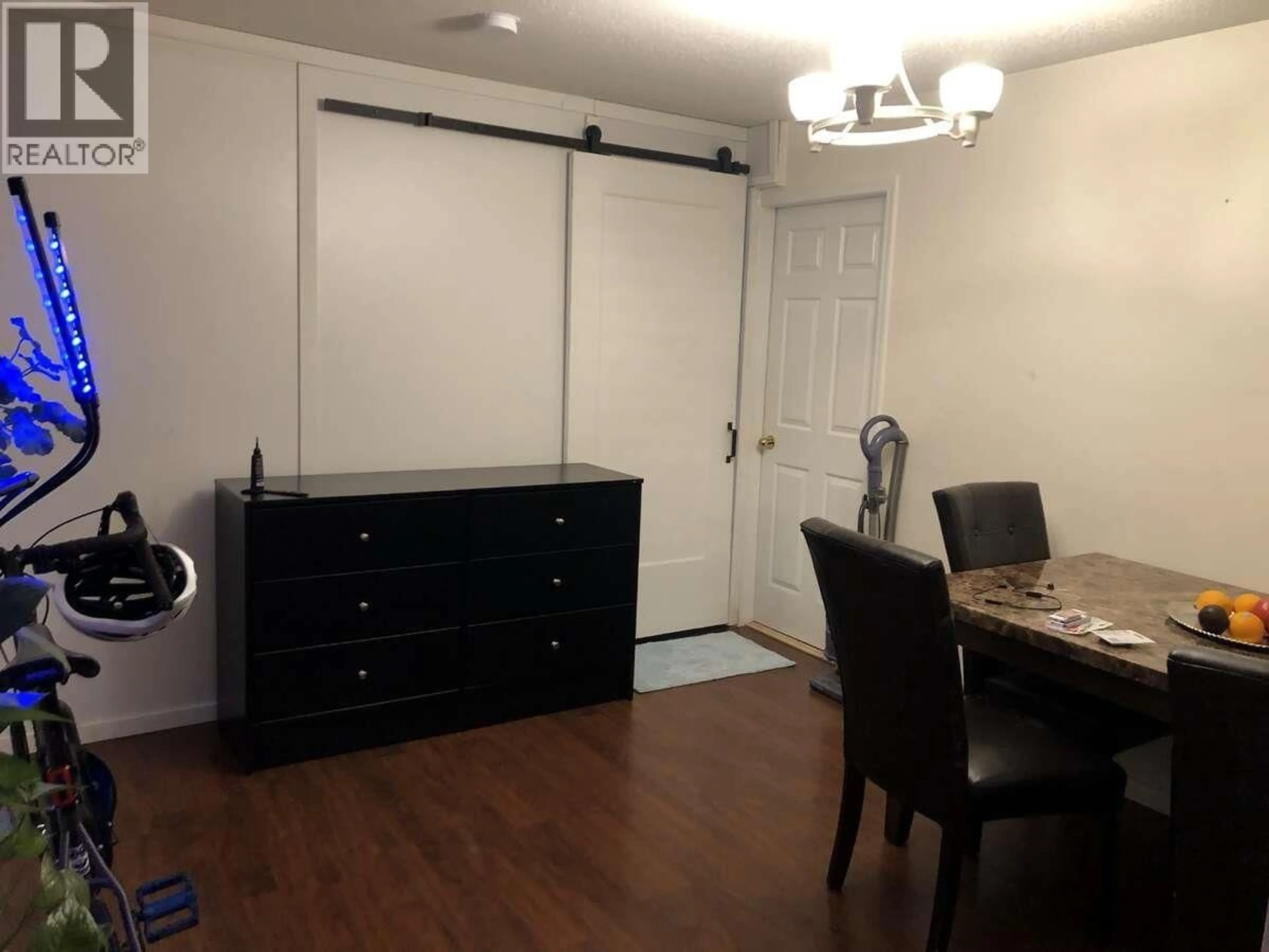 A pic of a room for 102 - 3085 PRIMROSE LANE, Coquitlam British Columbia V3B7S3