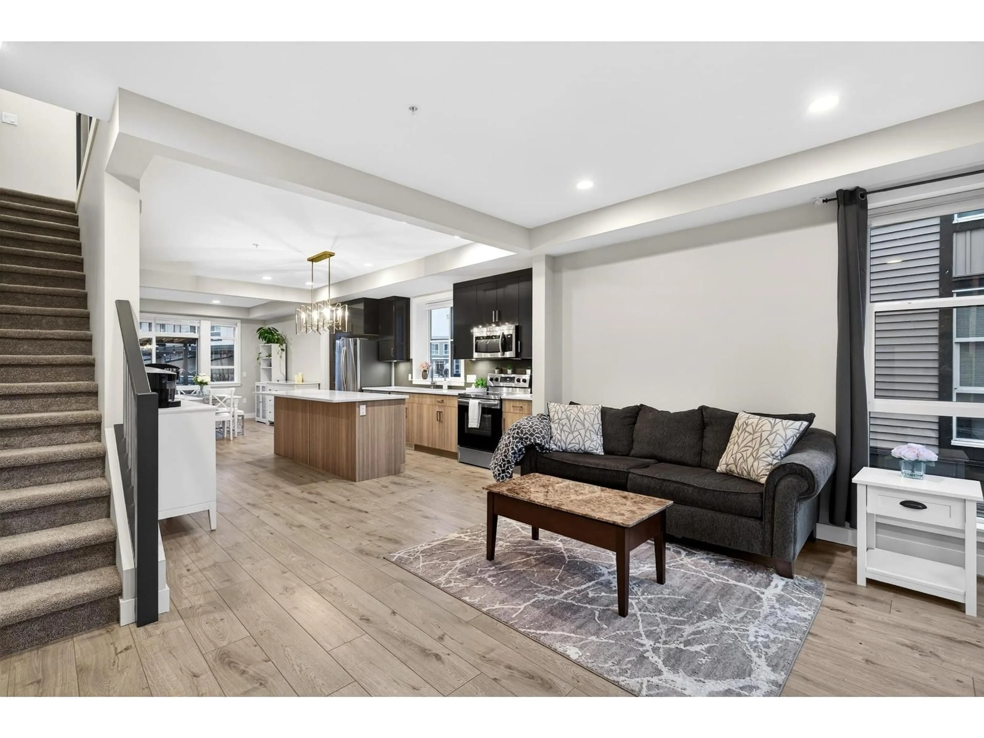 Open concept kitchen, unknown for 51 - 8413 MIDTOWN WAY, Chilliwack British Columbia V2P0G7