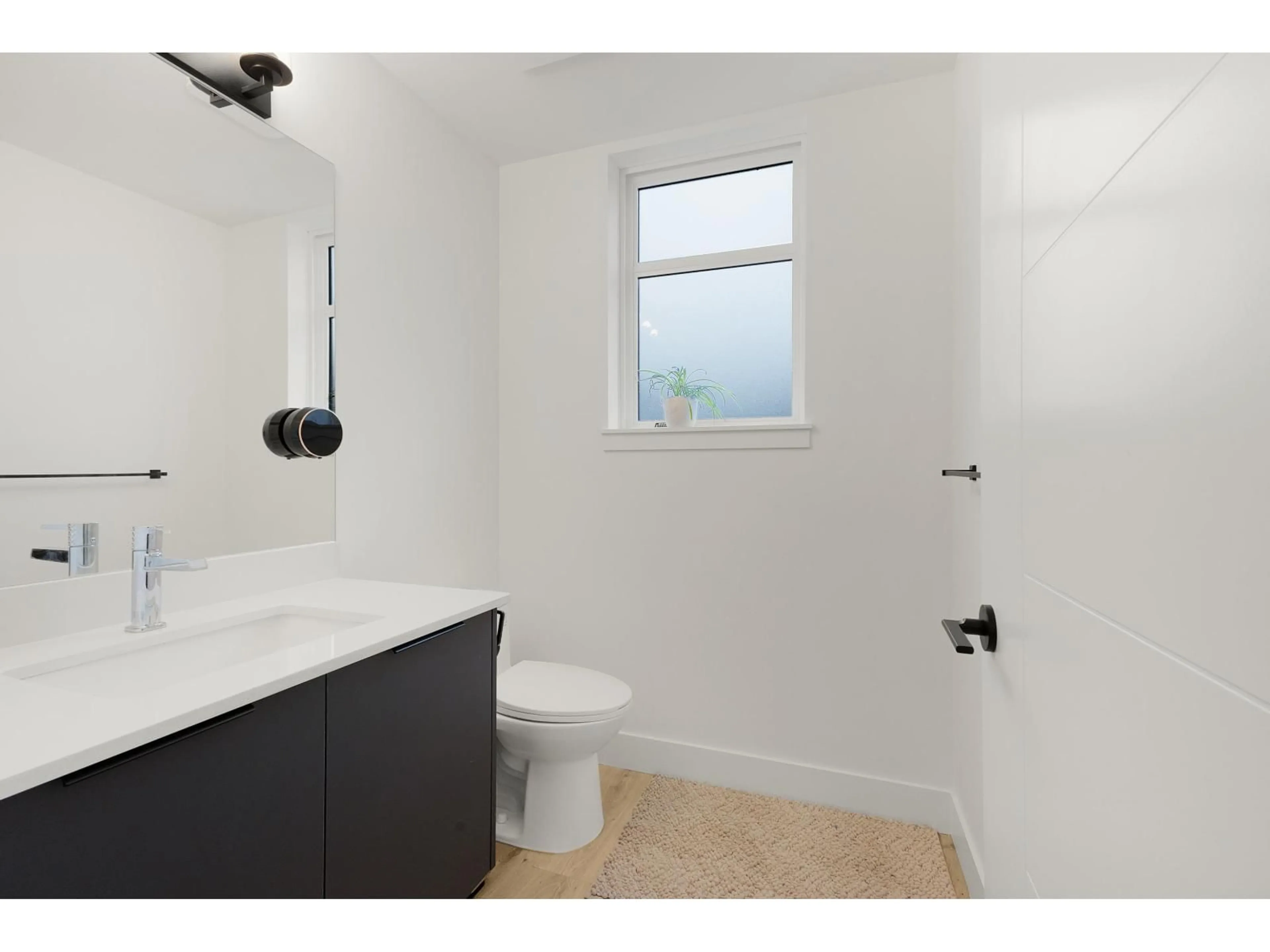 Standard bathroom, unknown for 16 - 8430 NOTTMAN STREET, Mission British Columbia V2V0L2