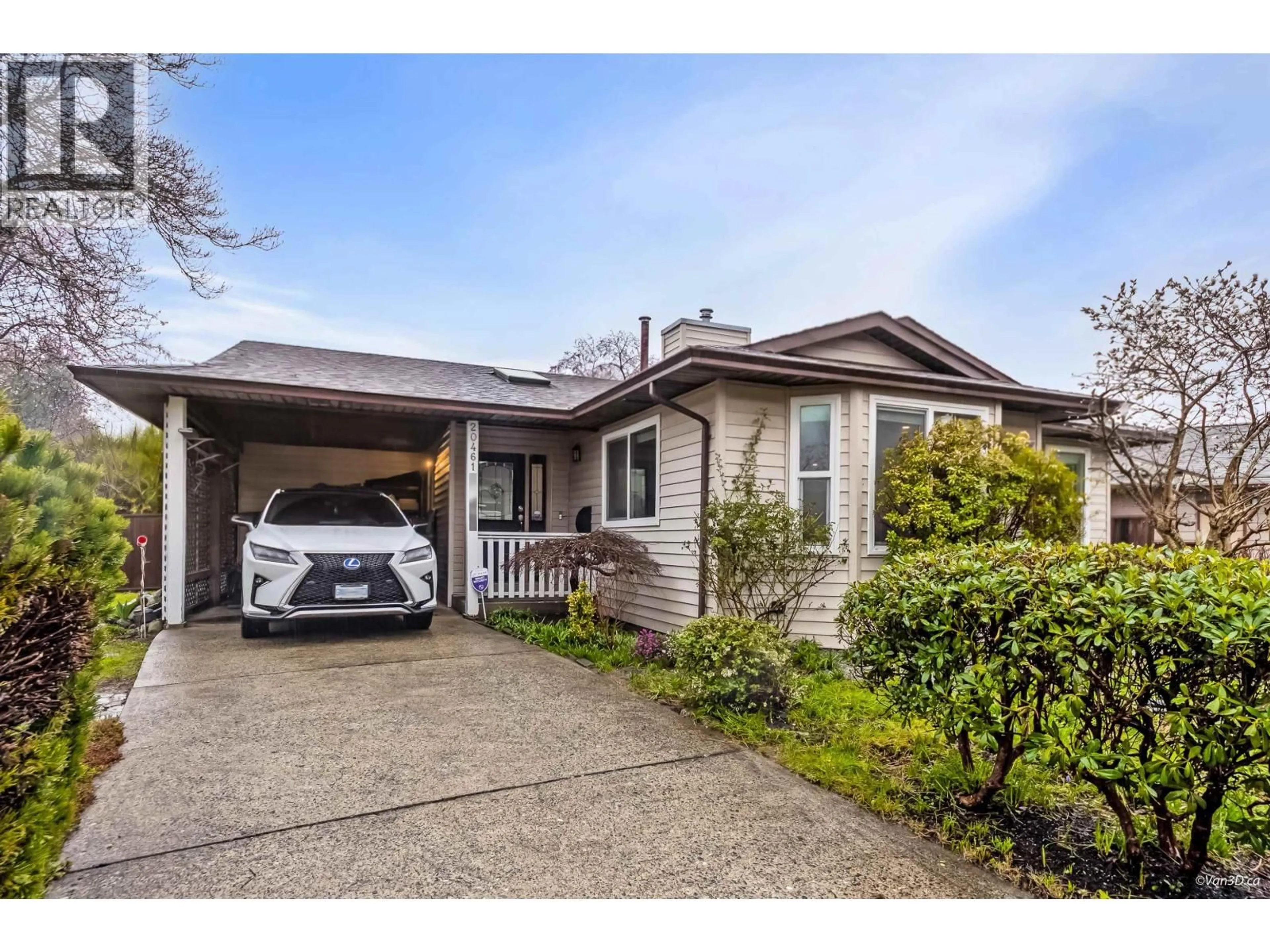 Home with vinyl exterior material, street for 20461 DENIZA AVENUE, Maple Ridge British Columbia V2X8T7