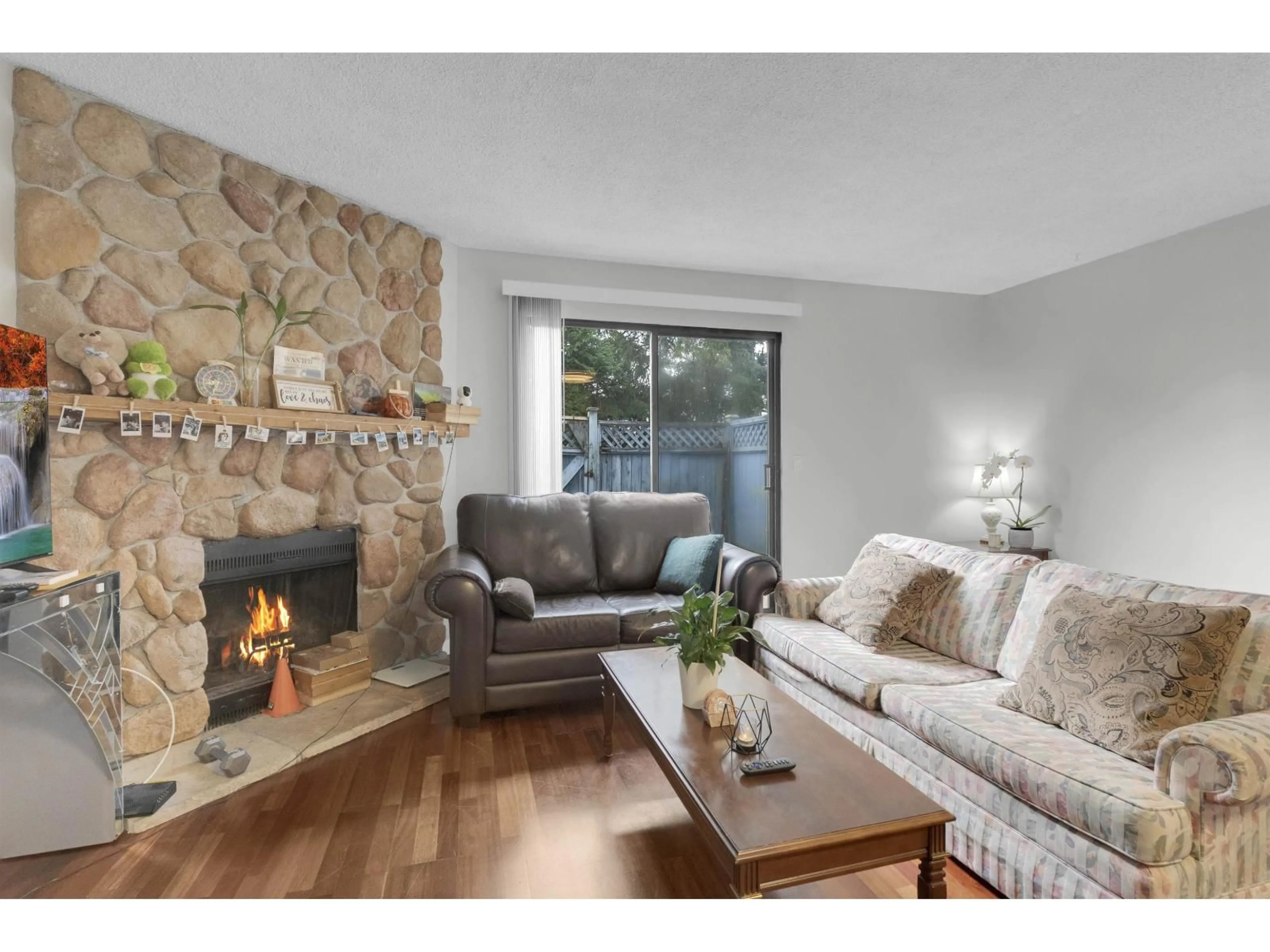 Living room with furniture, unknown for 96 - 6673 138 STREET, Surrey British Columbia V3W5G7