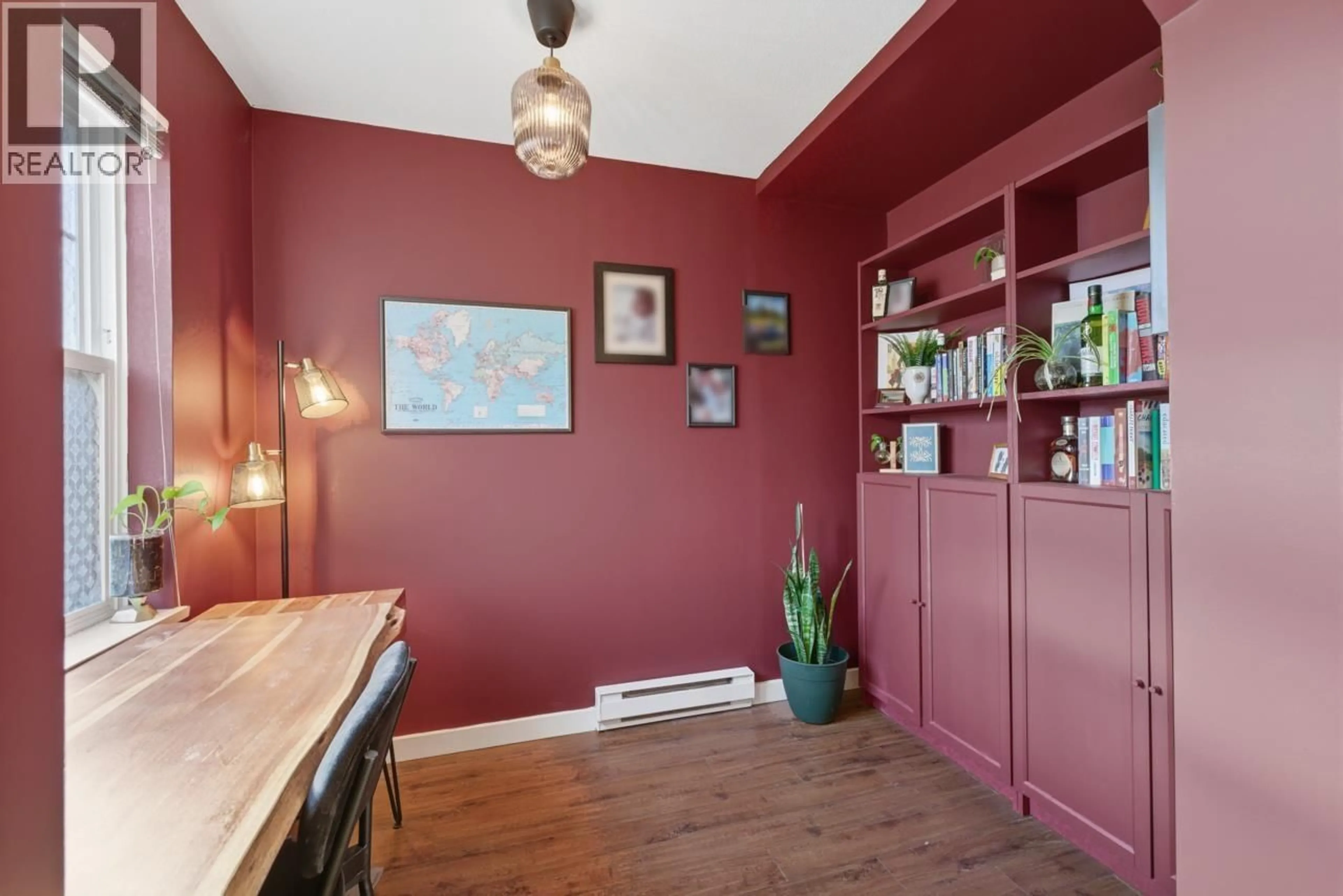 Dining room, wood/laminate floor for 5 - 11060 BARNSTON VIEW ROAD, Pitt Meadows British Columbia V3Y2X2