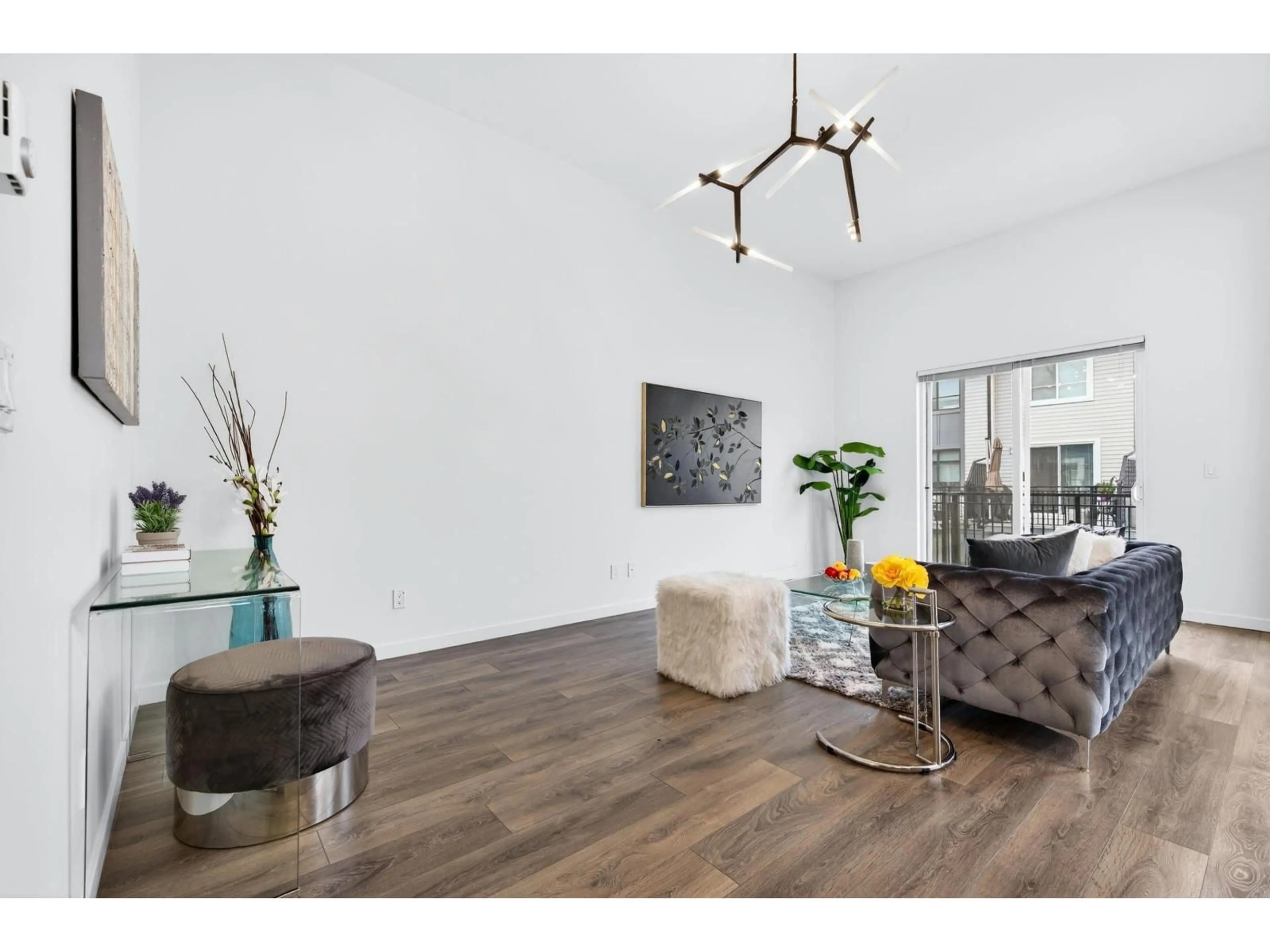 Unknown for 1405 - 18505 LAURENSEN PLACE, Surrey British Columbia V4N6R7