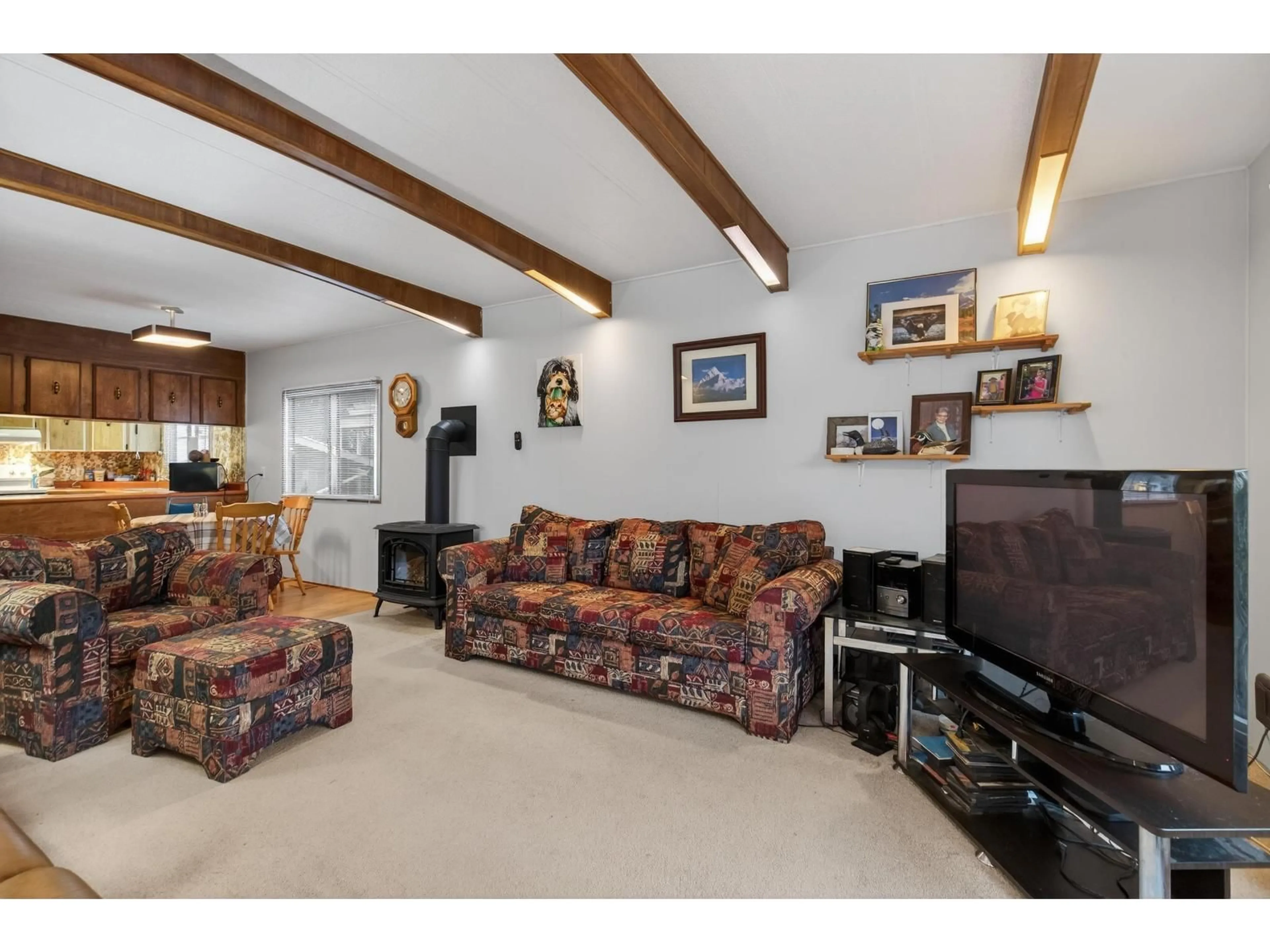 Living room with furniture, unknown for 150 - 3665 244 STREET, Langley British Columbia V2Z1N1