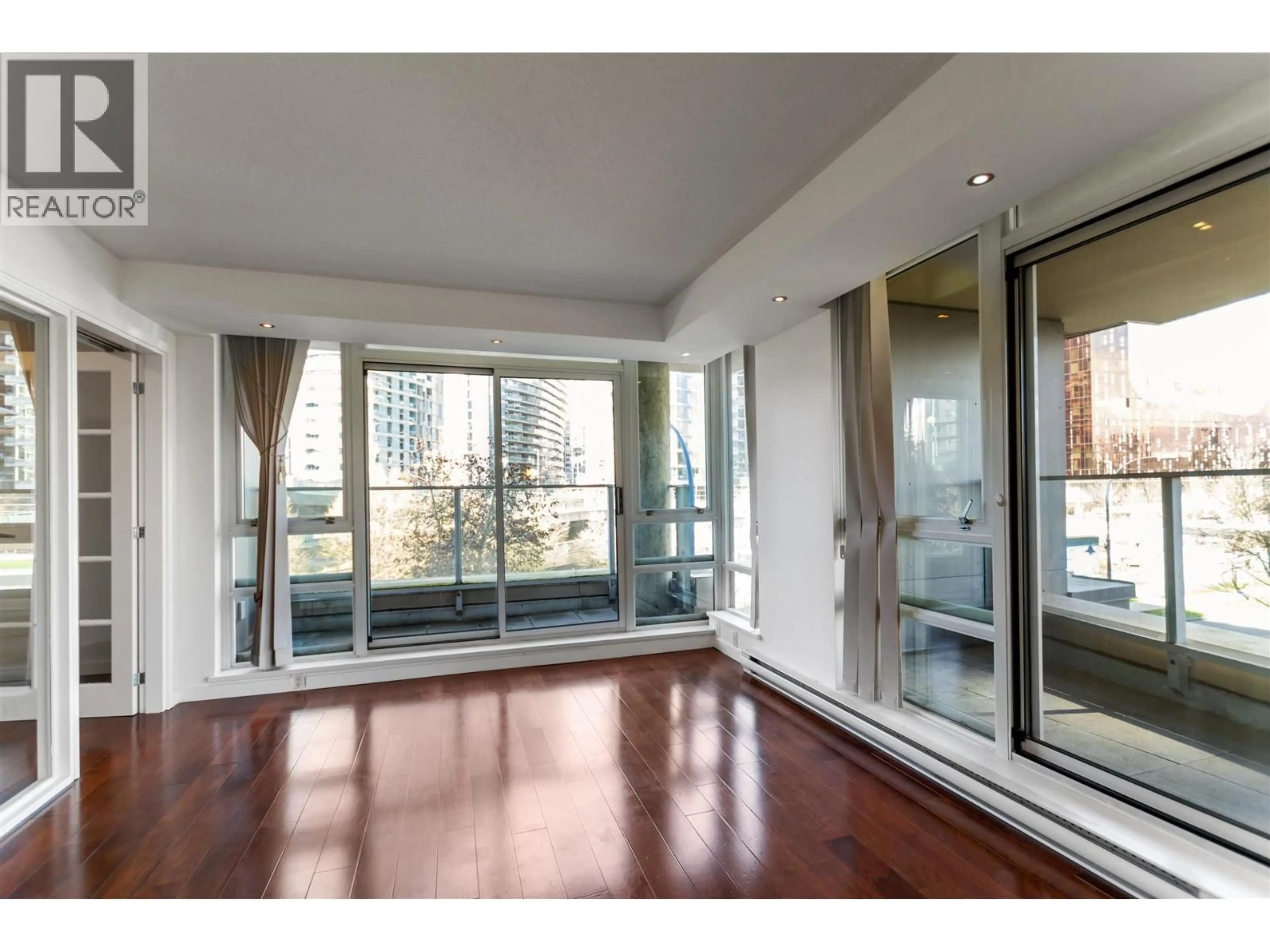 Unknown for 306 - 980 COOPERAGE WAY, Vancouver British Columbia V6B0C3