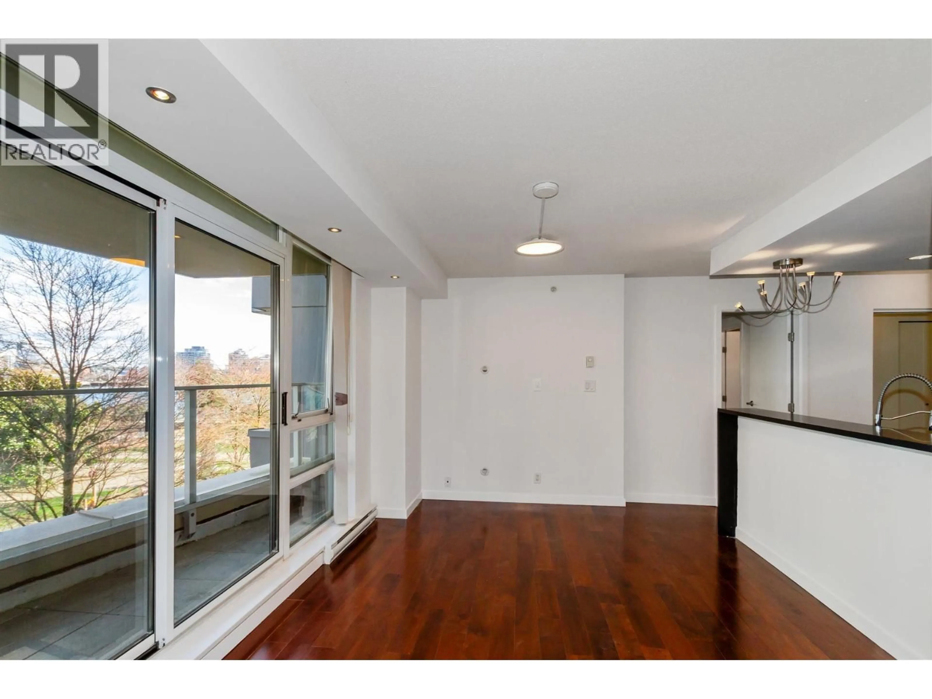 Unknown for 306 - 980 COOPERAGE WAY, Vancouver British Columbia V6B0C3