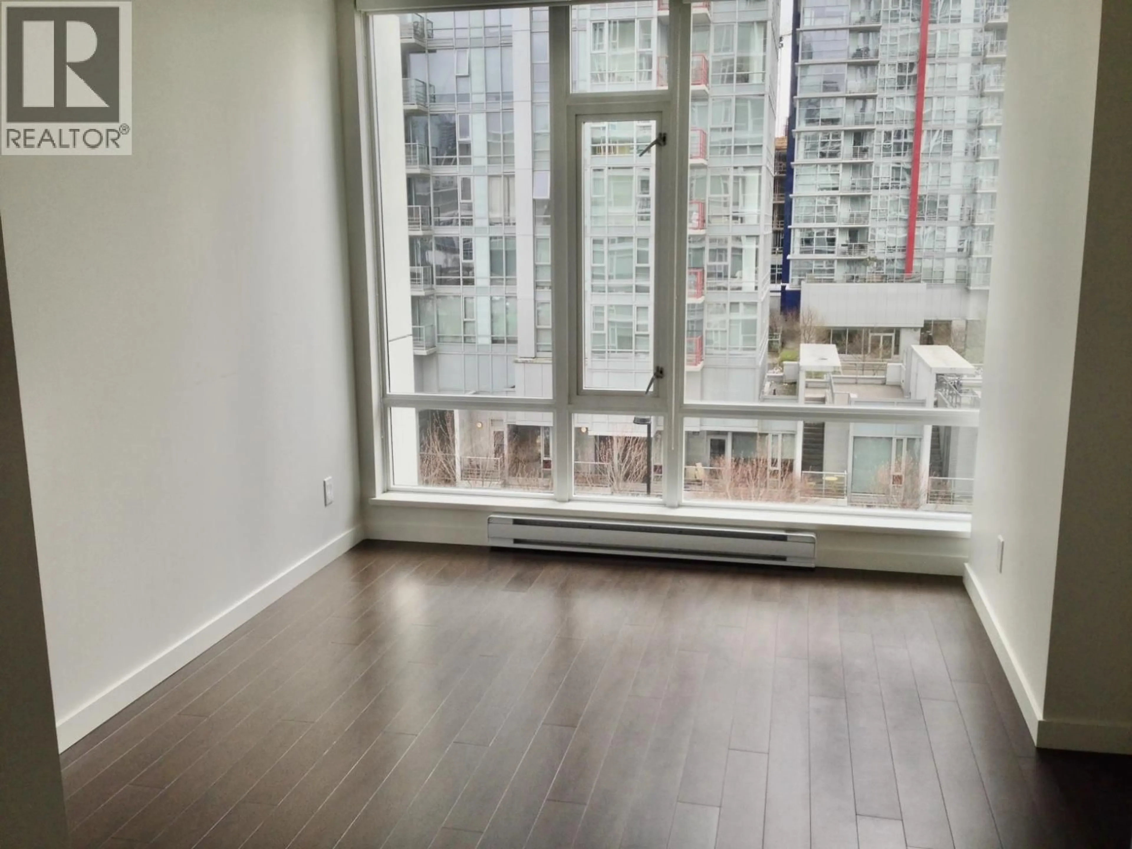 A pic of a room for 717 - 161 GEORGIA STREET, Vancouver British Columbia V6B0K9