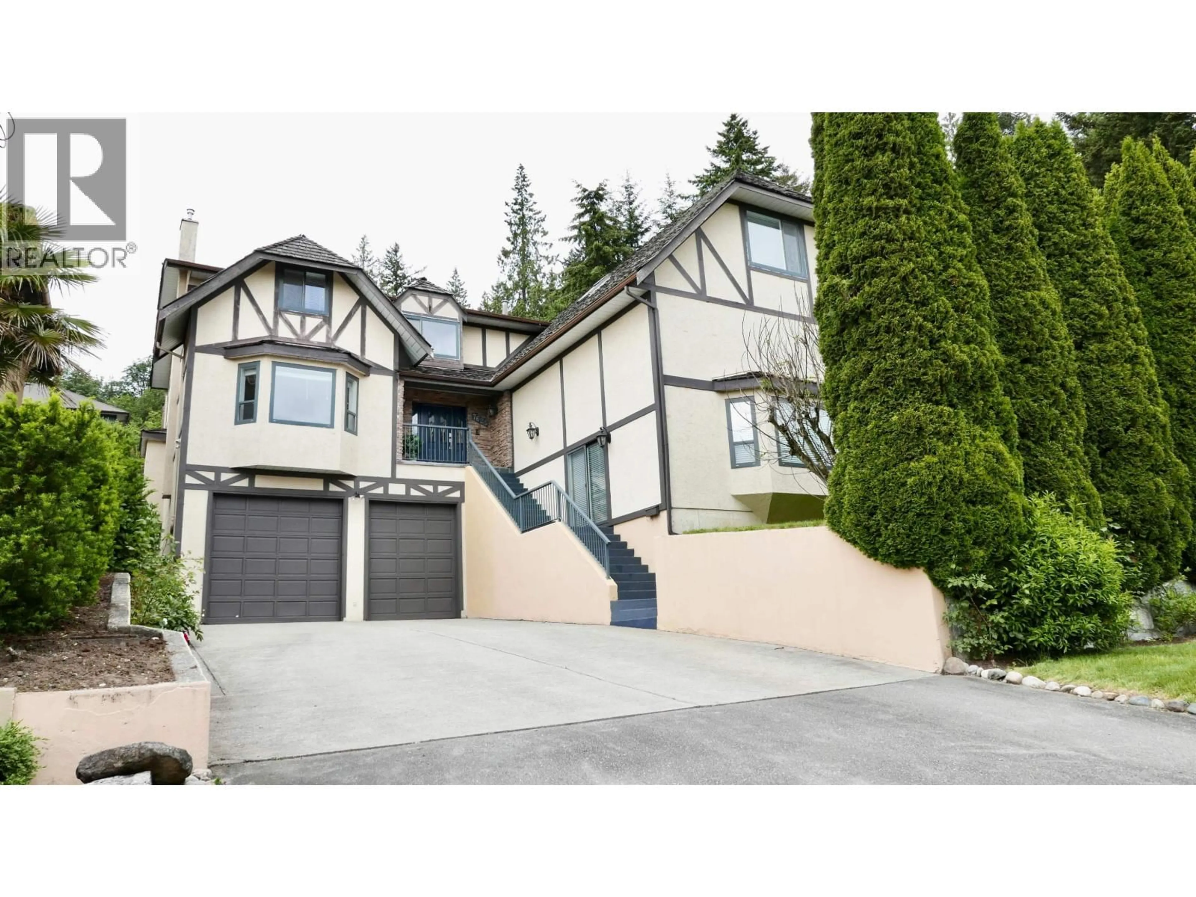 Home with vinyl exterior material, street for 7625 AUBREY STREET, Burnaby British Columbia V5A1K6