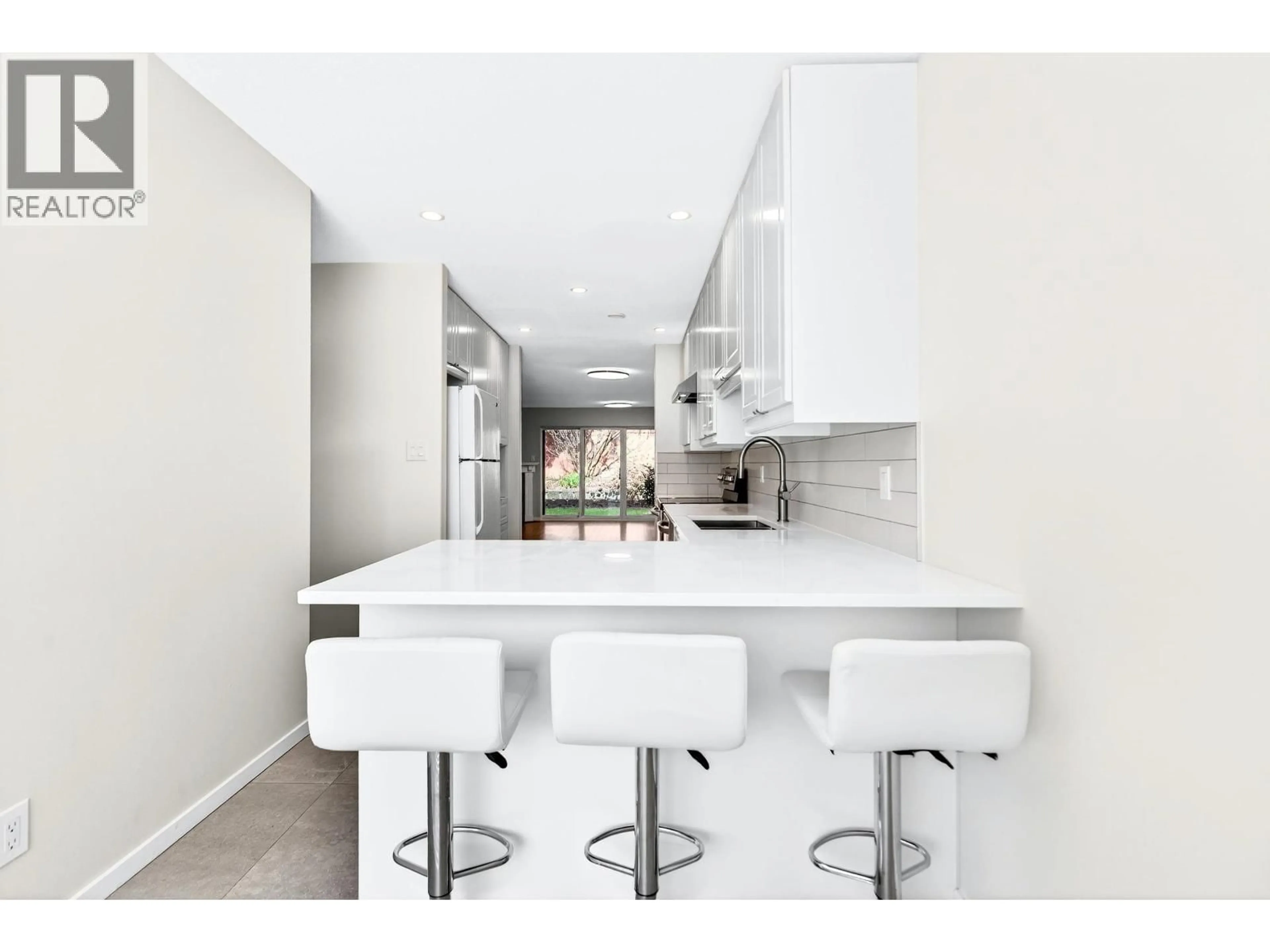 Contemporary kitchen, ceramic/tile floor for 7 - 20985 CAMWOOD AVENUE, Maple Ridge British Columbia V2X2N9