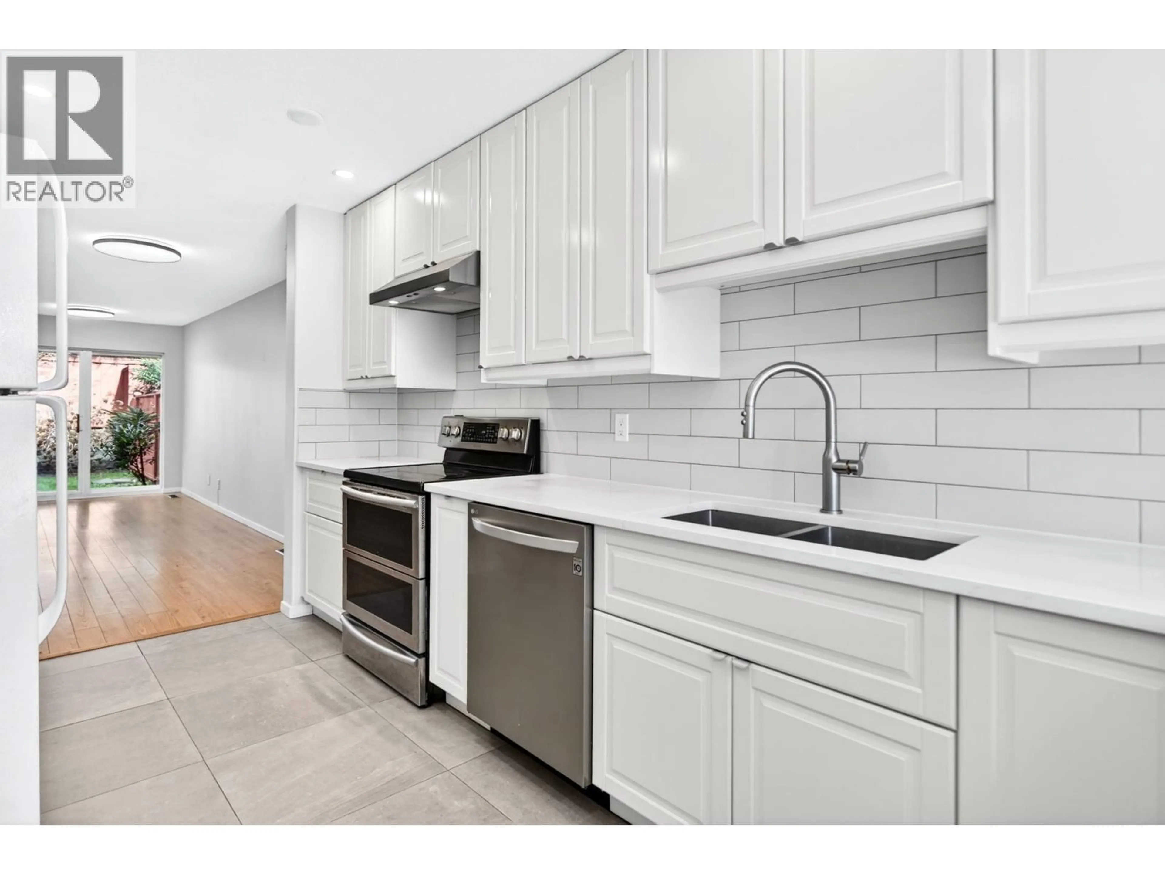 Unknown for 7 - 20985 CAMWOOD AVENUE, Maple Ridge British Columbia V2X2N9