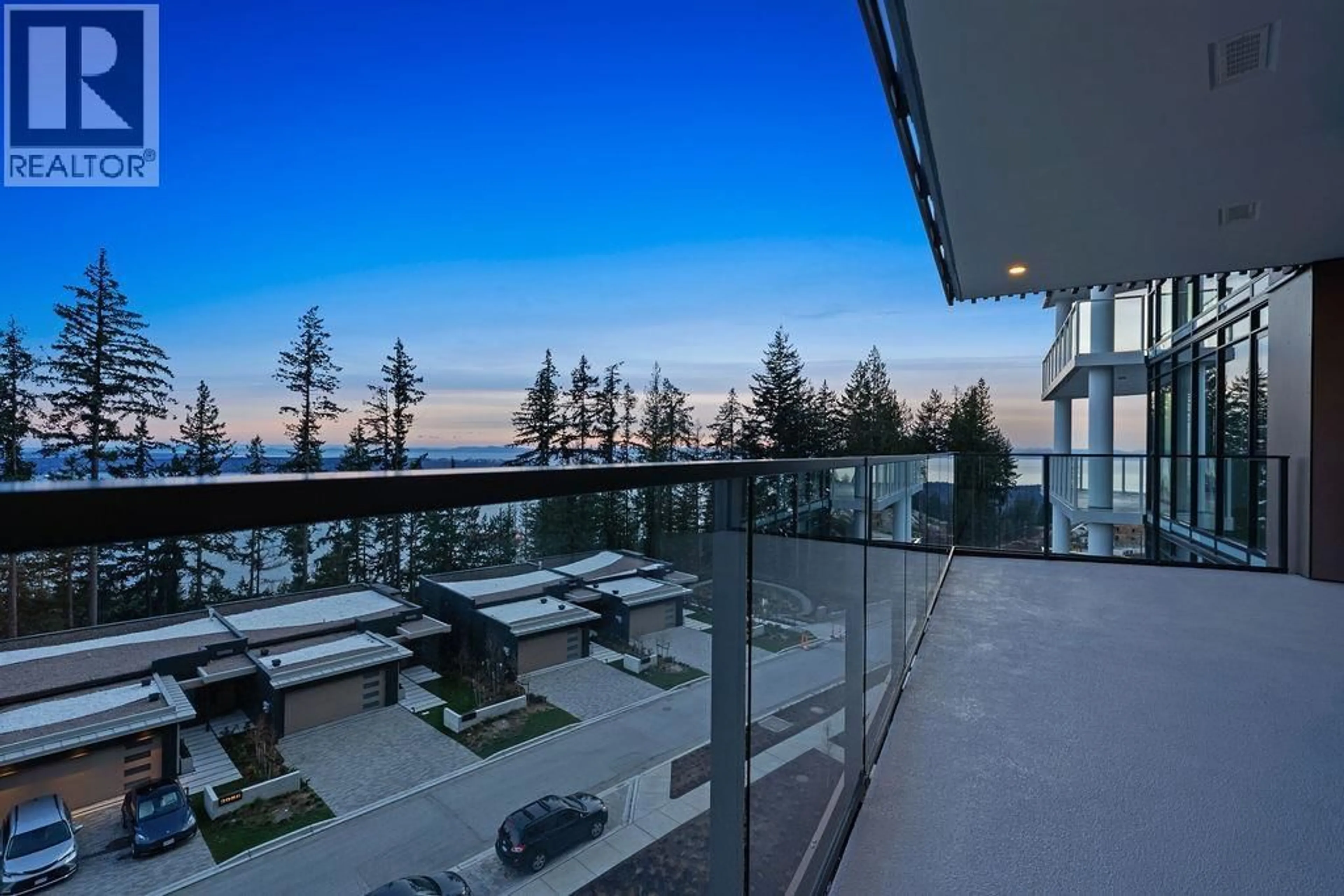 Patio, mountain view for 602 - 3963 UPLANDS WAY, West Vancouver British Columbia V7S0B7