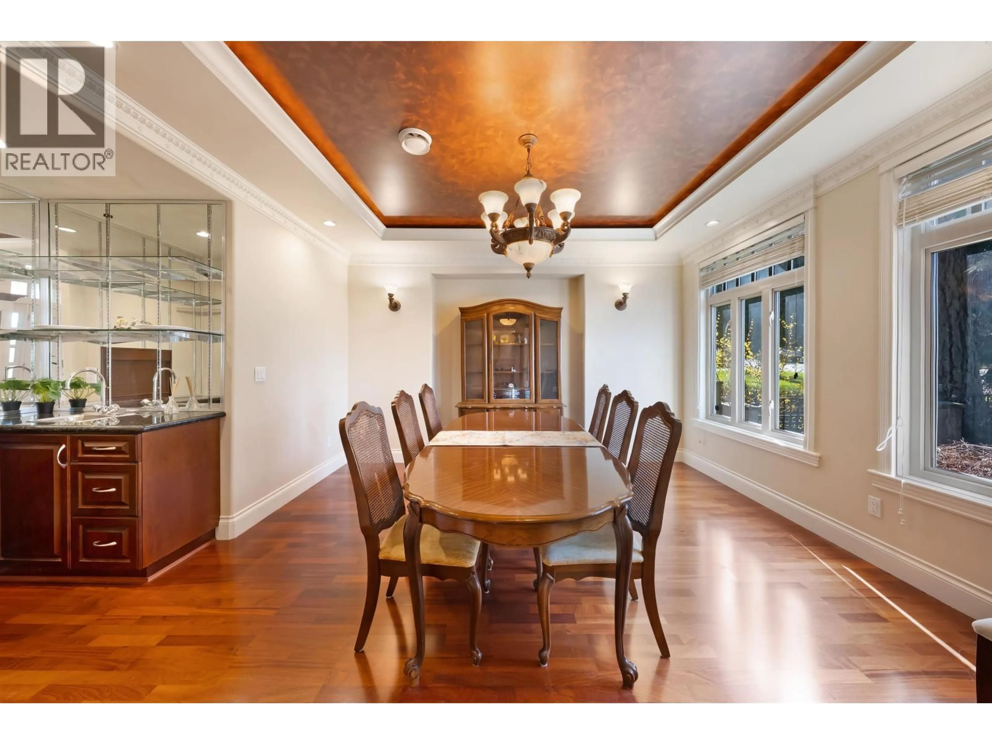 Dining room, wood/laminate floor for 6166 DENBIGH AVENUE, Burnaby British Columbia V5H3R5