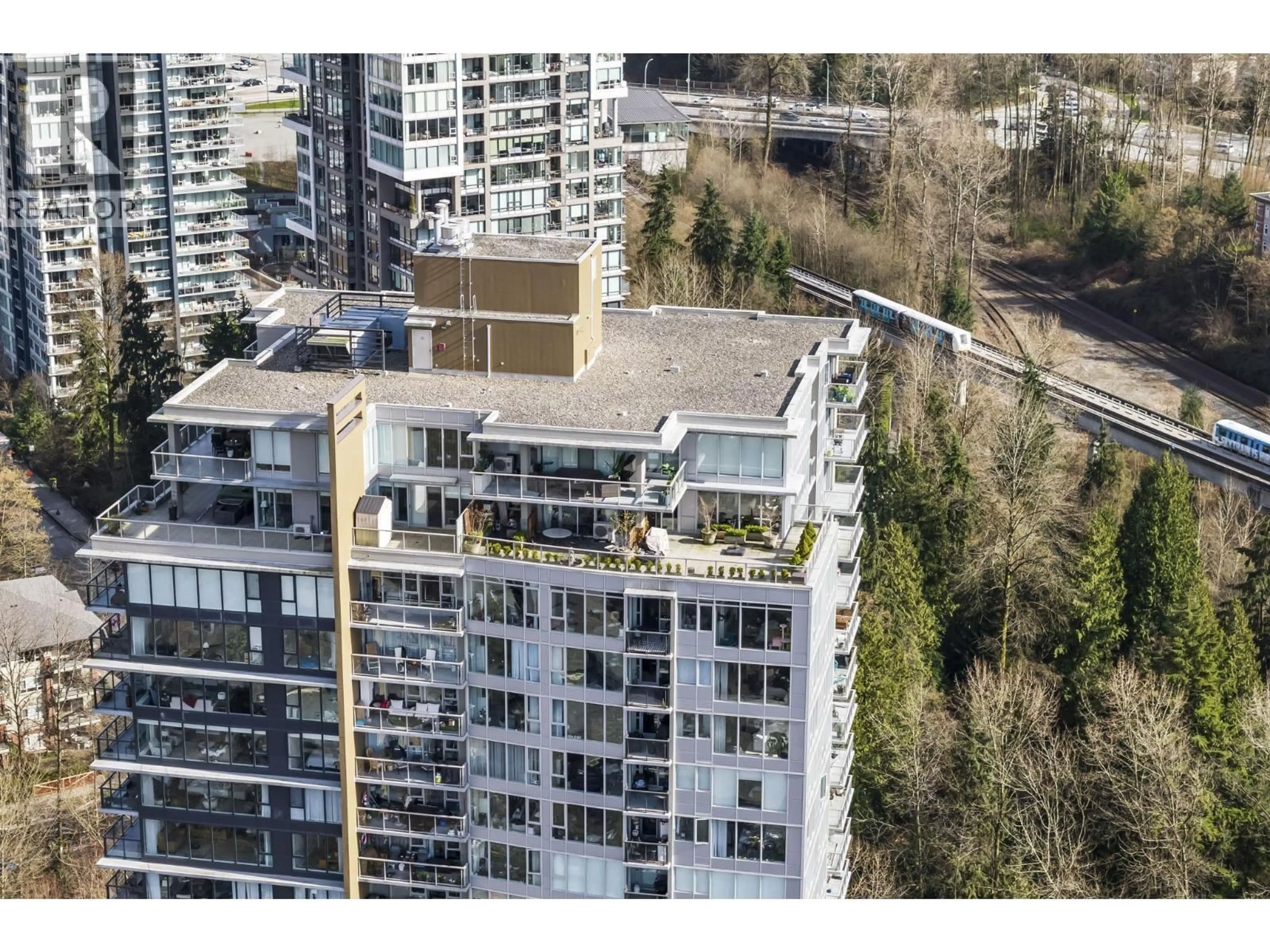 A pic from outside/outdoor area/front of a property/back of a property/a pic from drone, city buildings view from balcony for 3002 - 660 NOOTKA WAY, Port Moody British Columbia V3H0B7