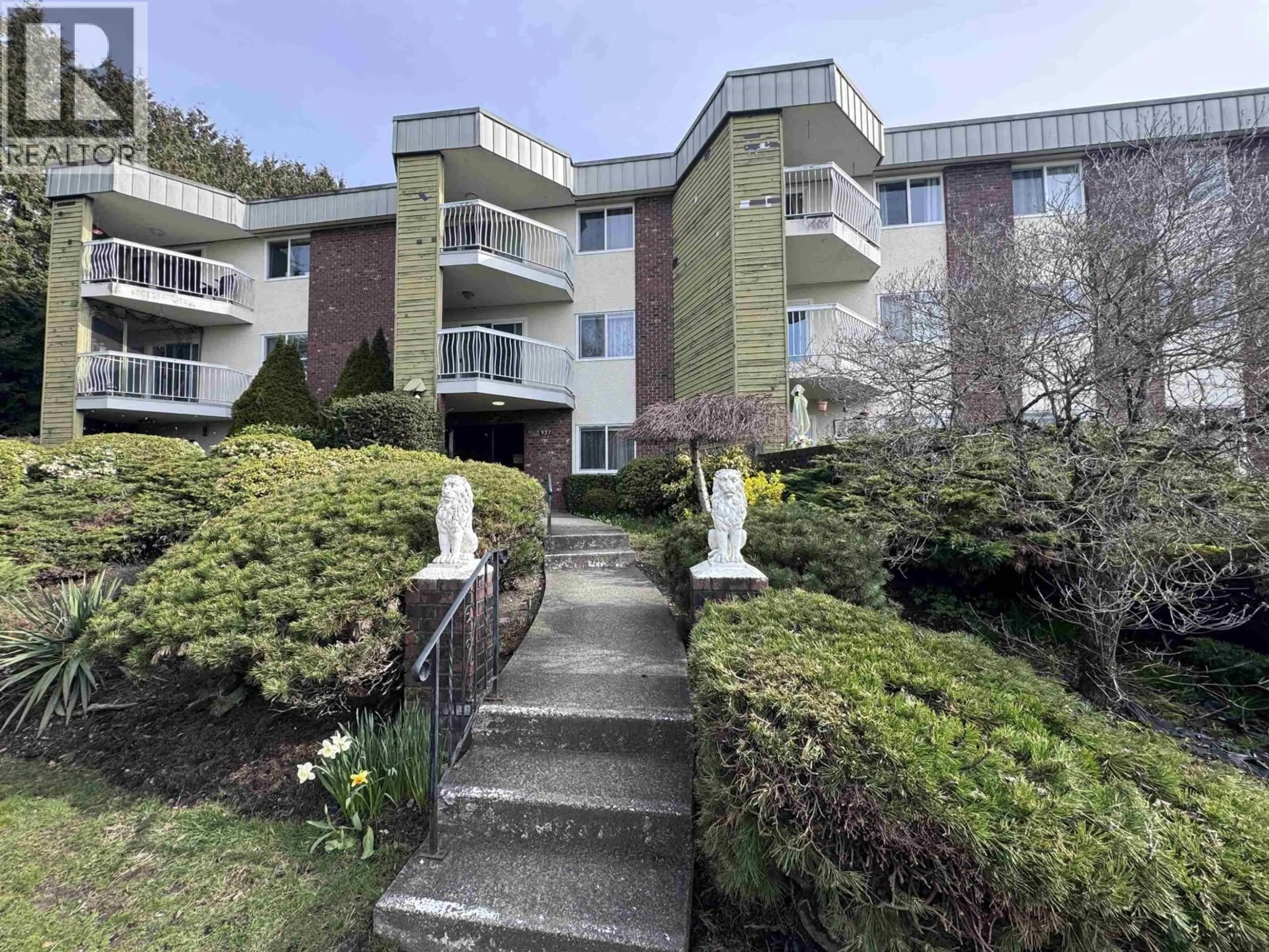 Unknown for 103 - 327 NINTH STREET, New Westminster British Columbia V3M3V8