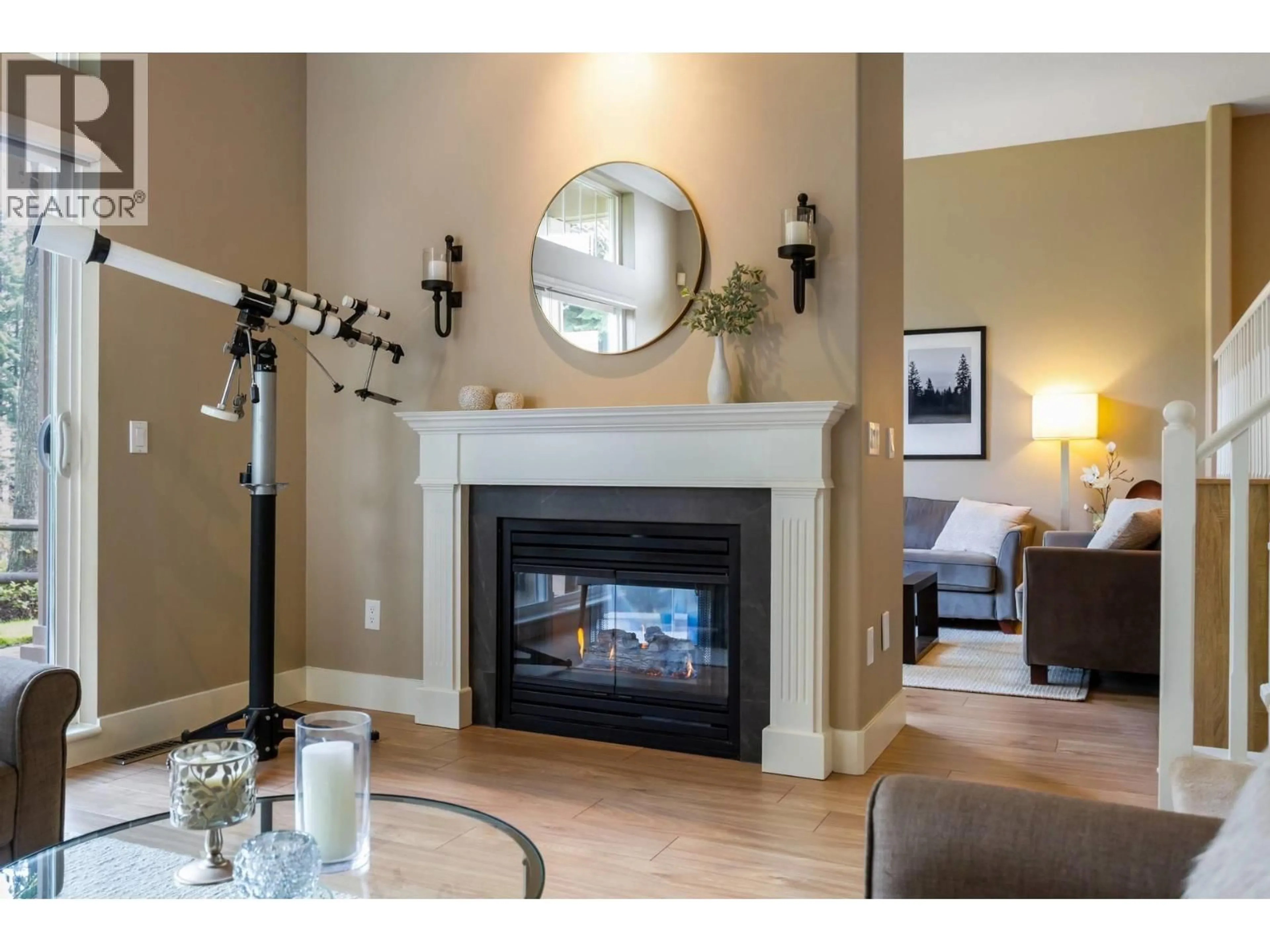 Living room with furniture, unknown for 57 - 3405 PLATEAU BOULEVARD, Coquitlam British Columbia V3E3L7