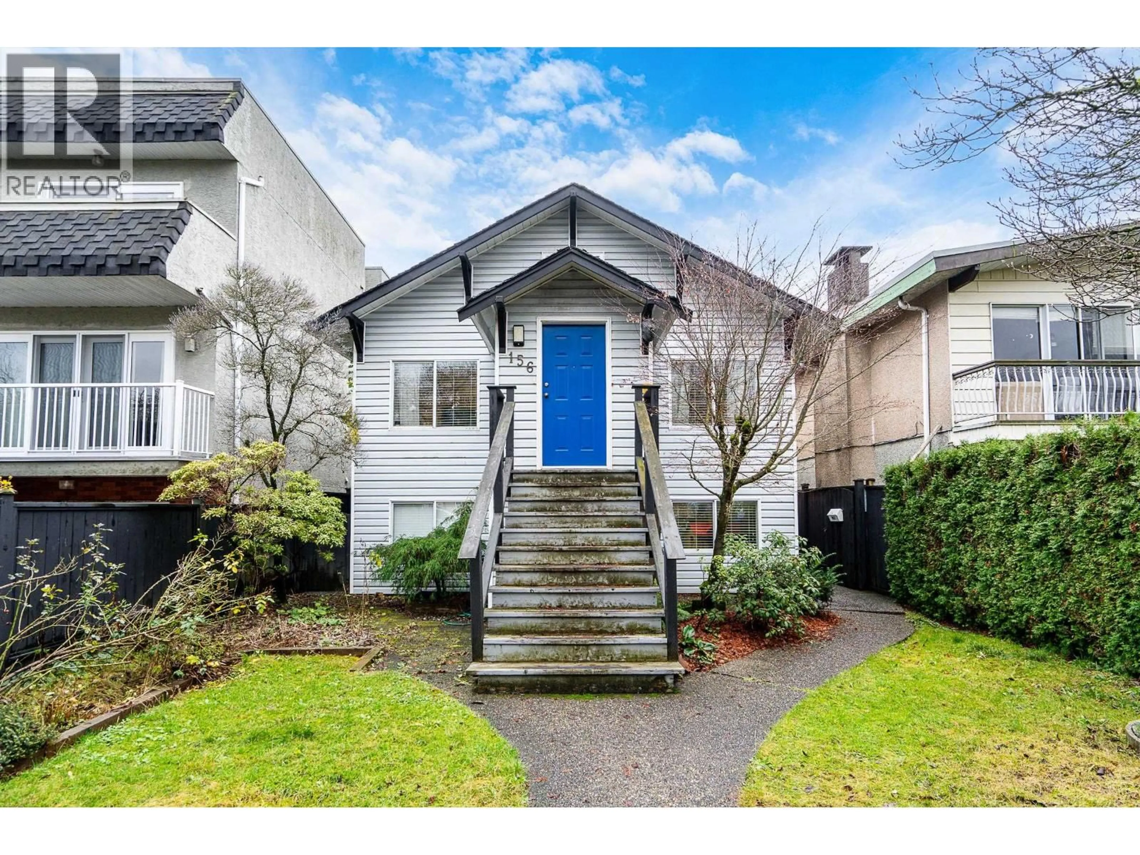 Home with vinyl exterior material, street for 156 53RD AVENUE, Vancouver British Columbia V5X1H8