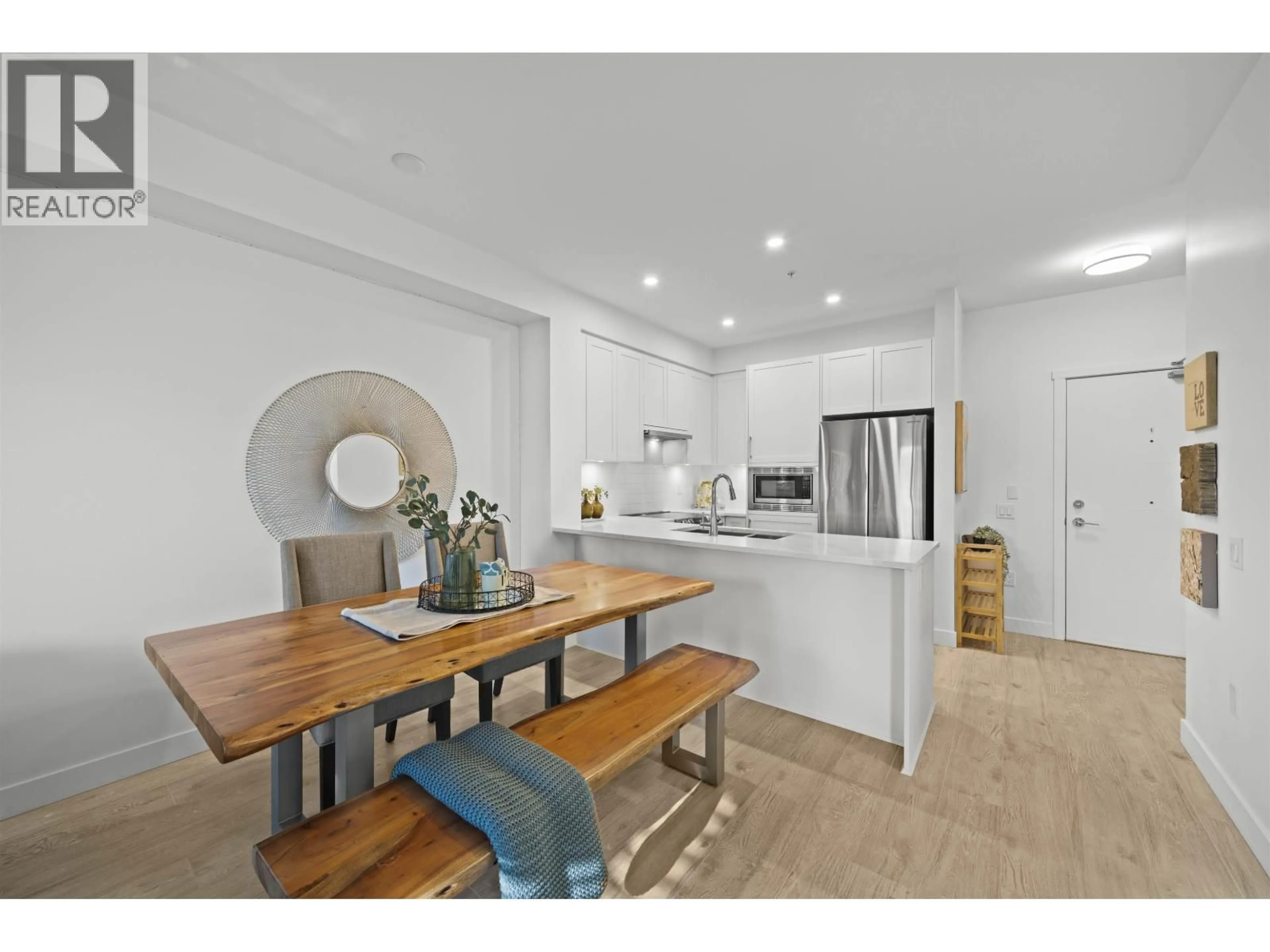 Open concept kitchen, unknown for 110 - 2160 GRANT AVENUE, Port Coquitlam British Columbia V3B0T3