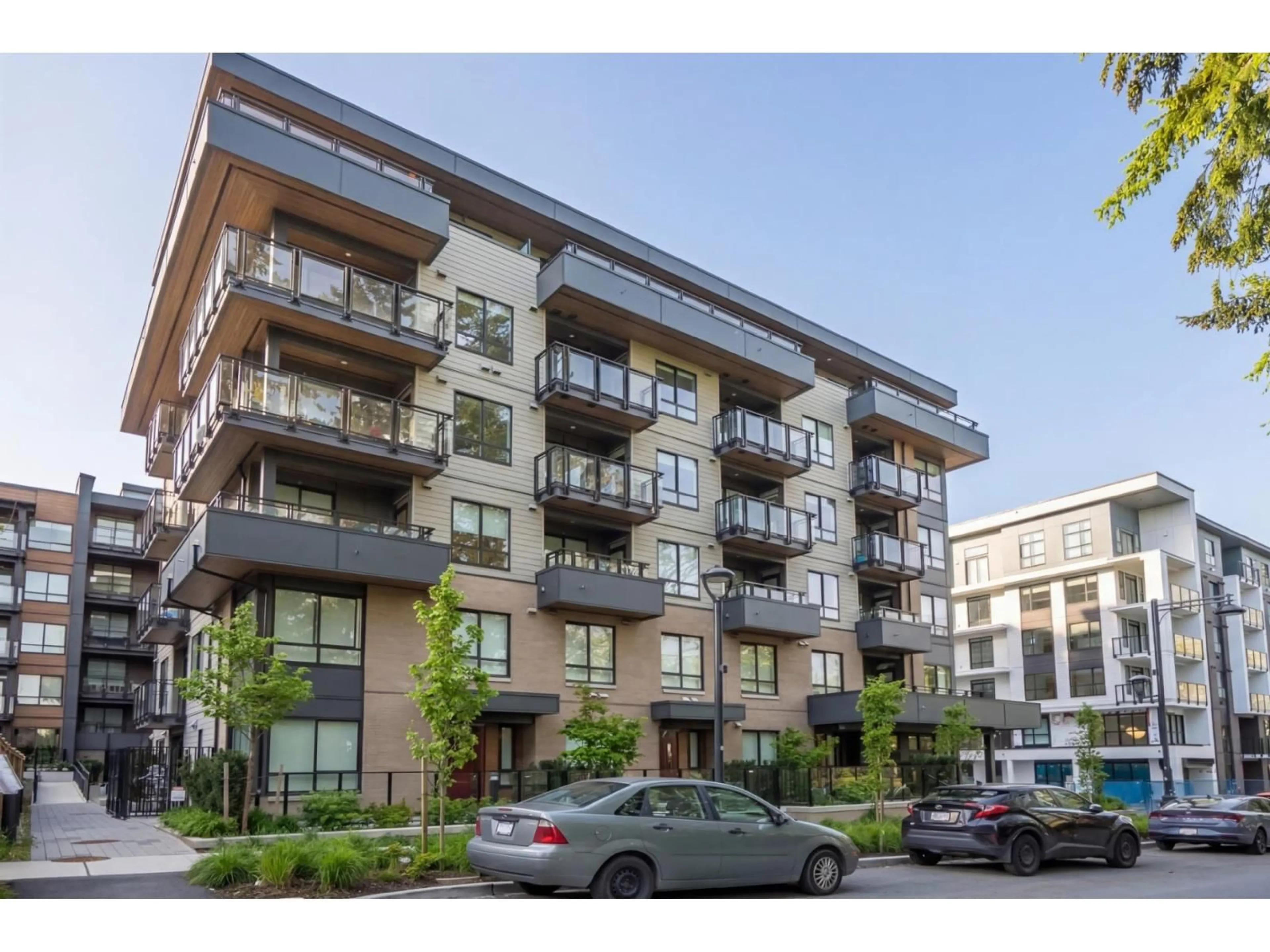 Unknown for 615 - 13439 94A AVENUE, Surrey British Columbia V3V0G9