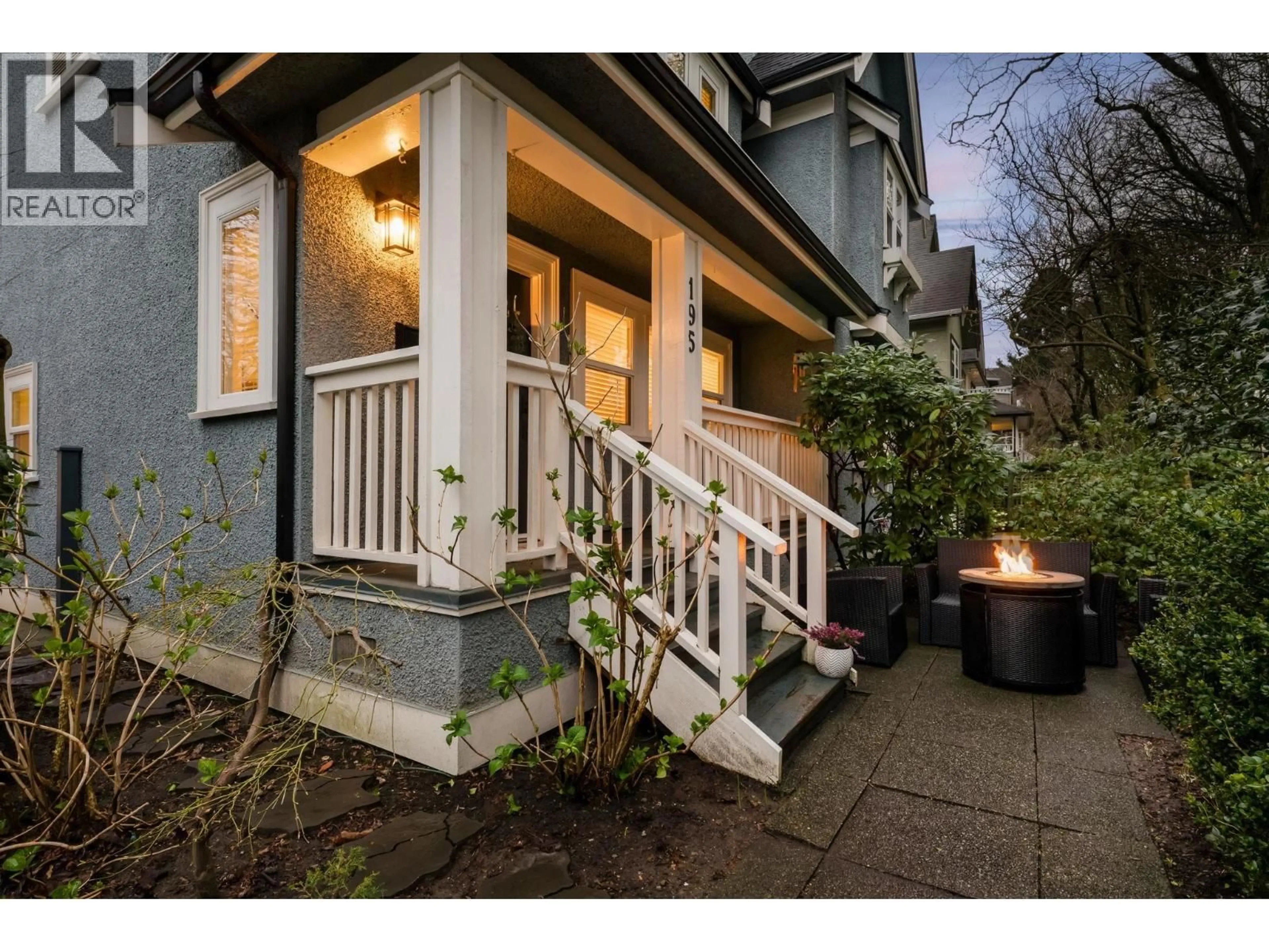 Unknown for 195 13TH AVENUE, Vancouver British Columbia V5Y1V8