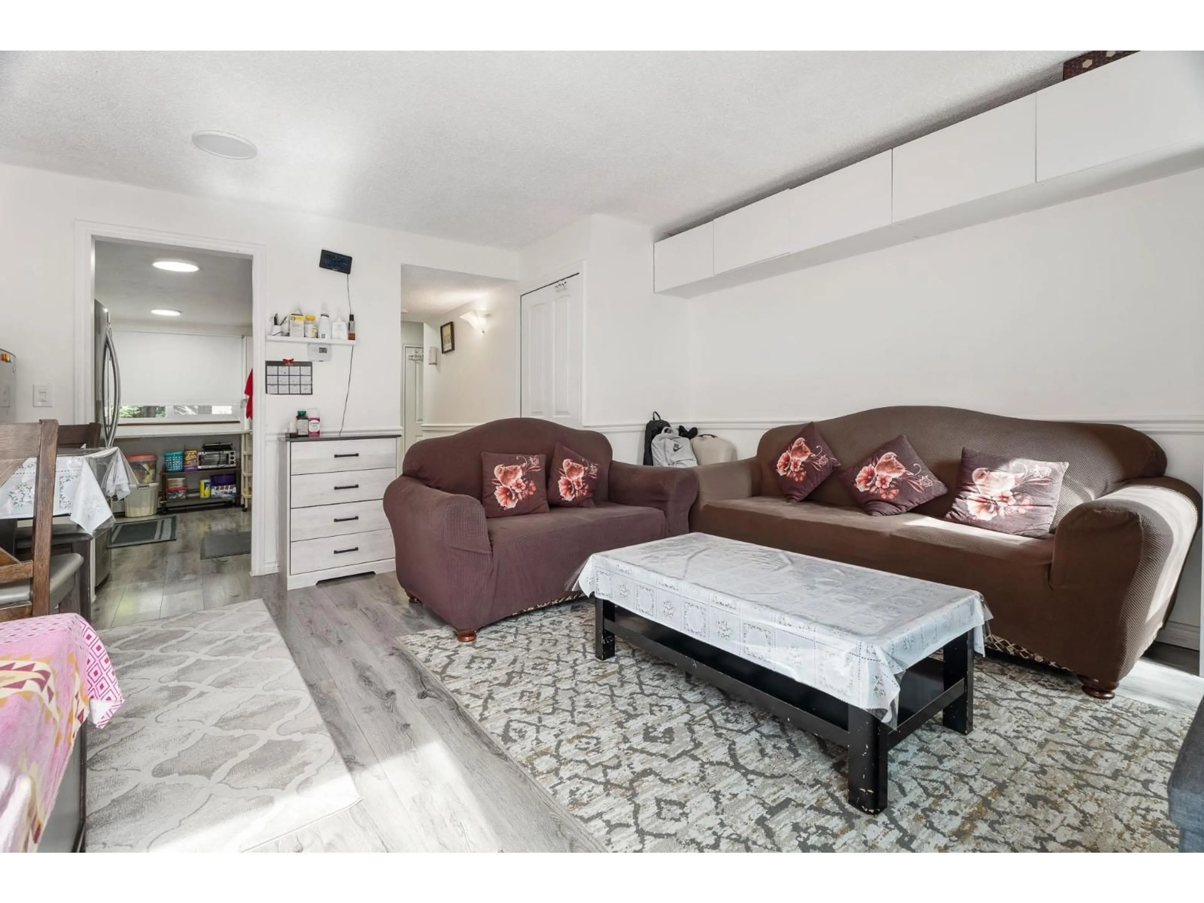 Living room with furniture, unknown for 237 - 7447 140 STREET, Surrey British Columbia V3W6G5