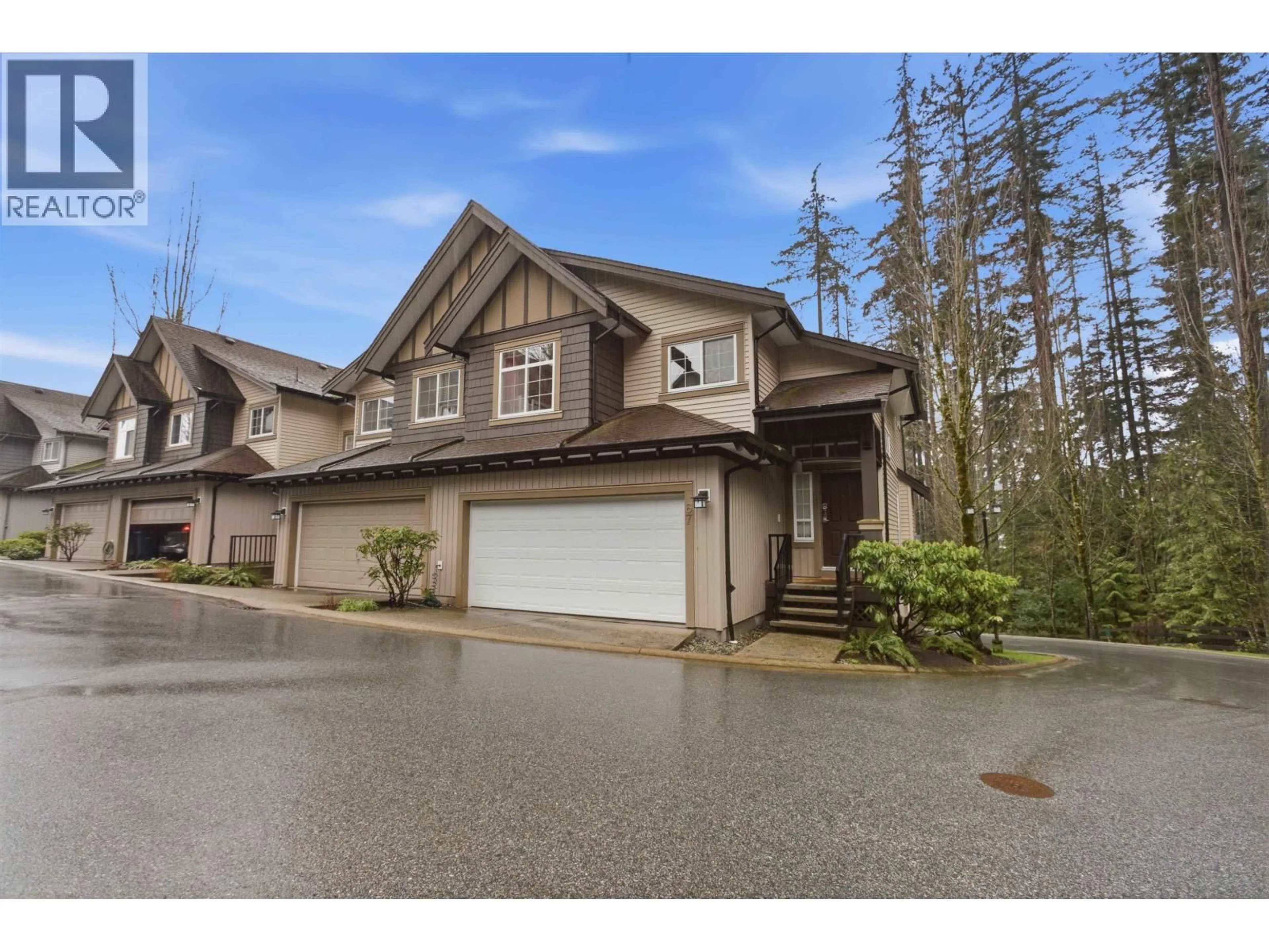 A pic from outside/outdoor area/front of a property/back of a property/a pic from drone, street for 67 - 2200 PANORAMA DRIVE, Port Moody British Columbia V3H5M2
