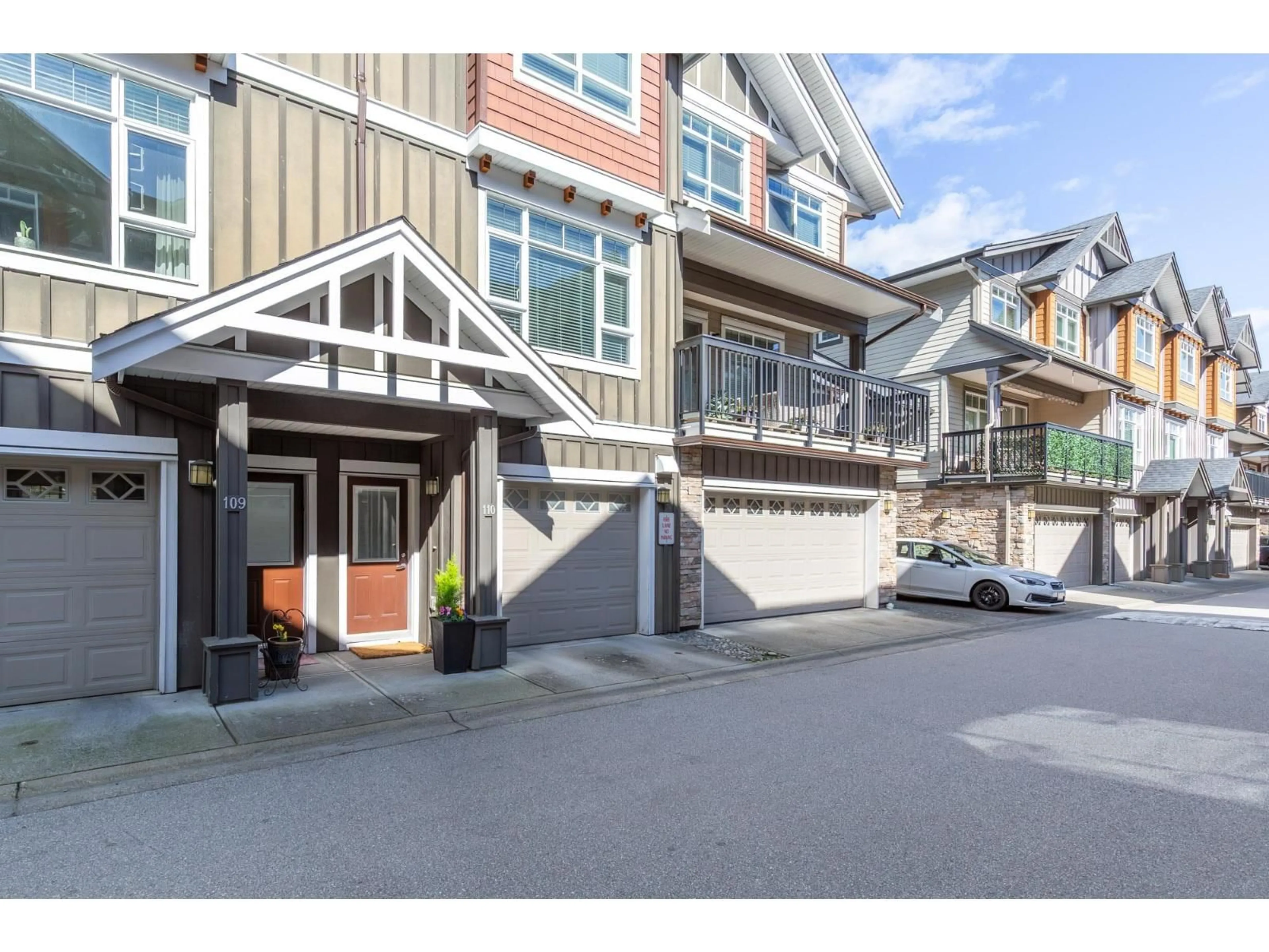 Unknown for 110 - 2979 156 STREET, Surrey British Columbia V3Z8V8