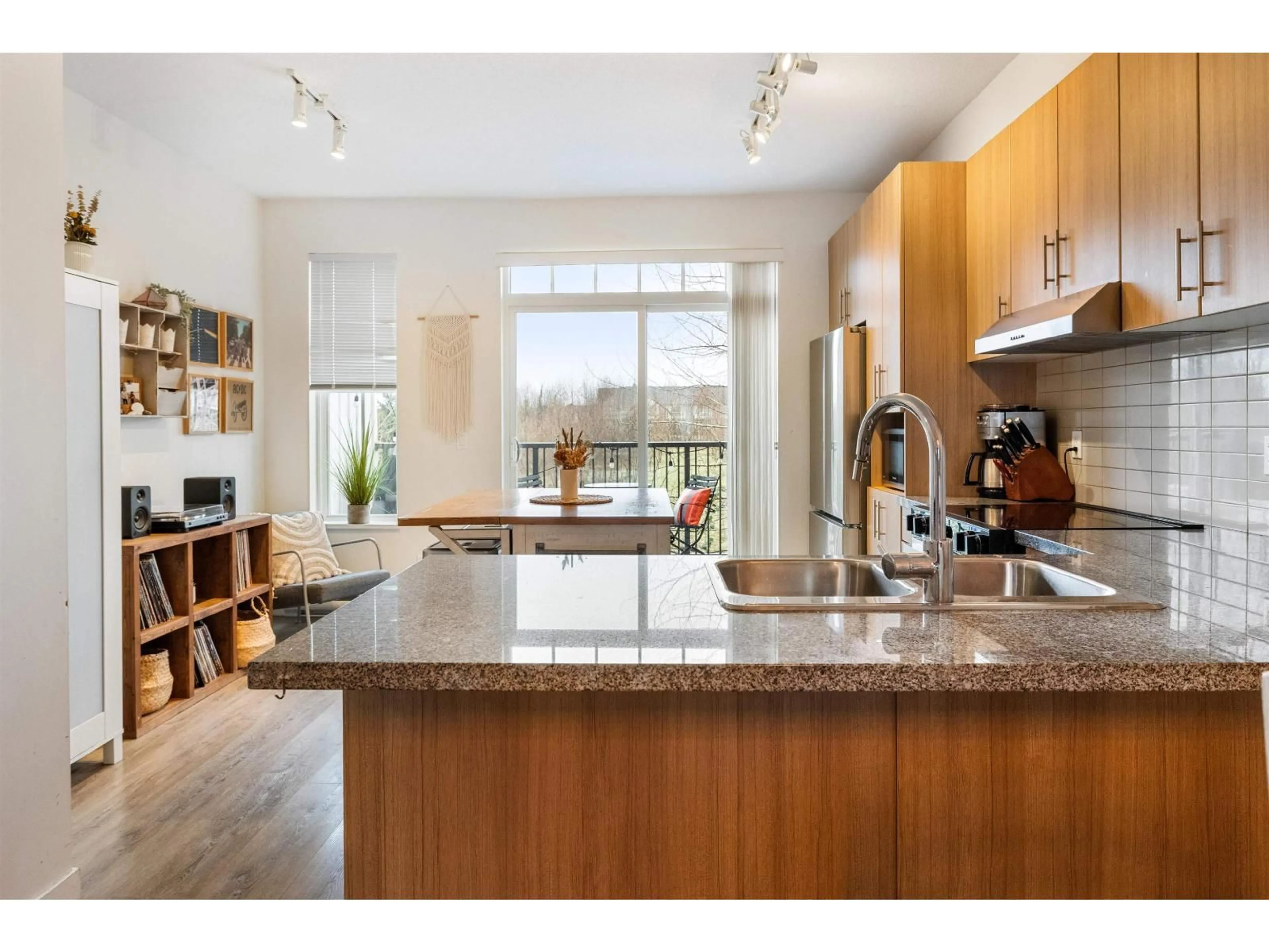 Open concept kitchen, unknown for 65 - 31032 WESTRIDGE PLACE, Abbotsford British Columbia V2T0C6