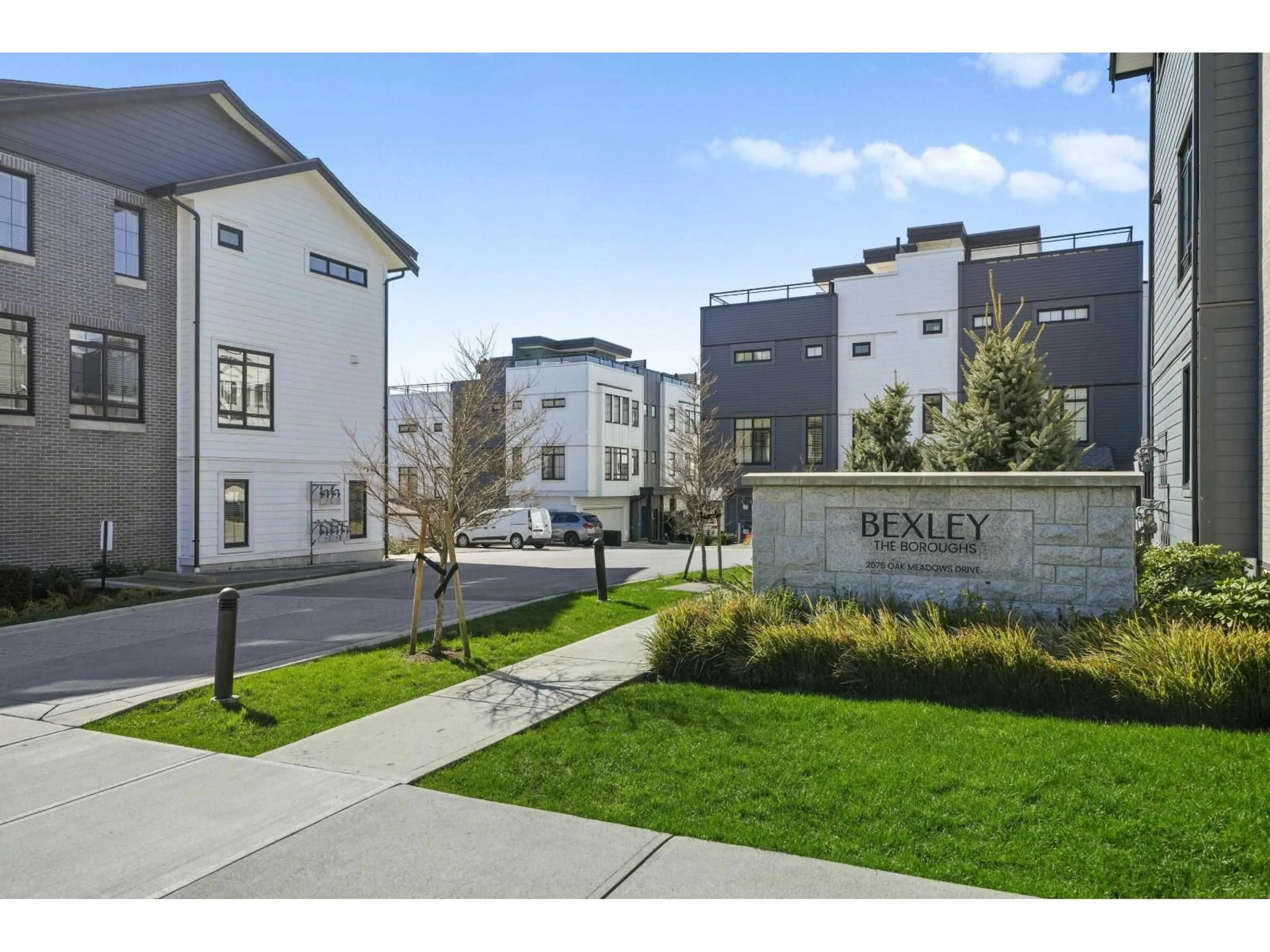 Unknown for 34 - 2075 OAK MEADOWS DRIVE, Surrey British Columbia V3Z1J6