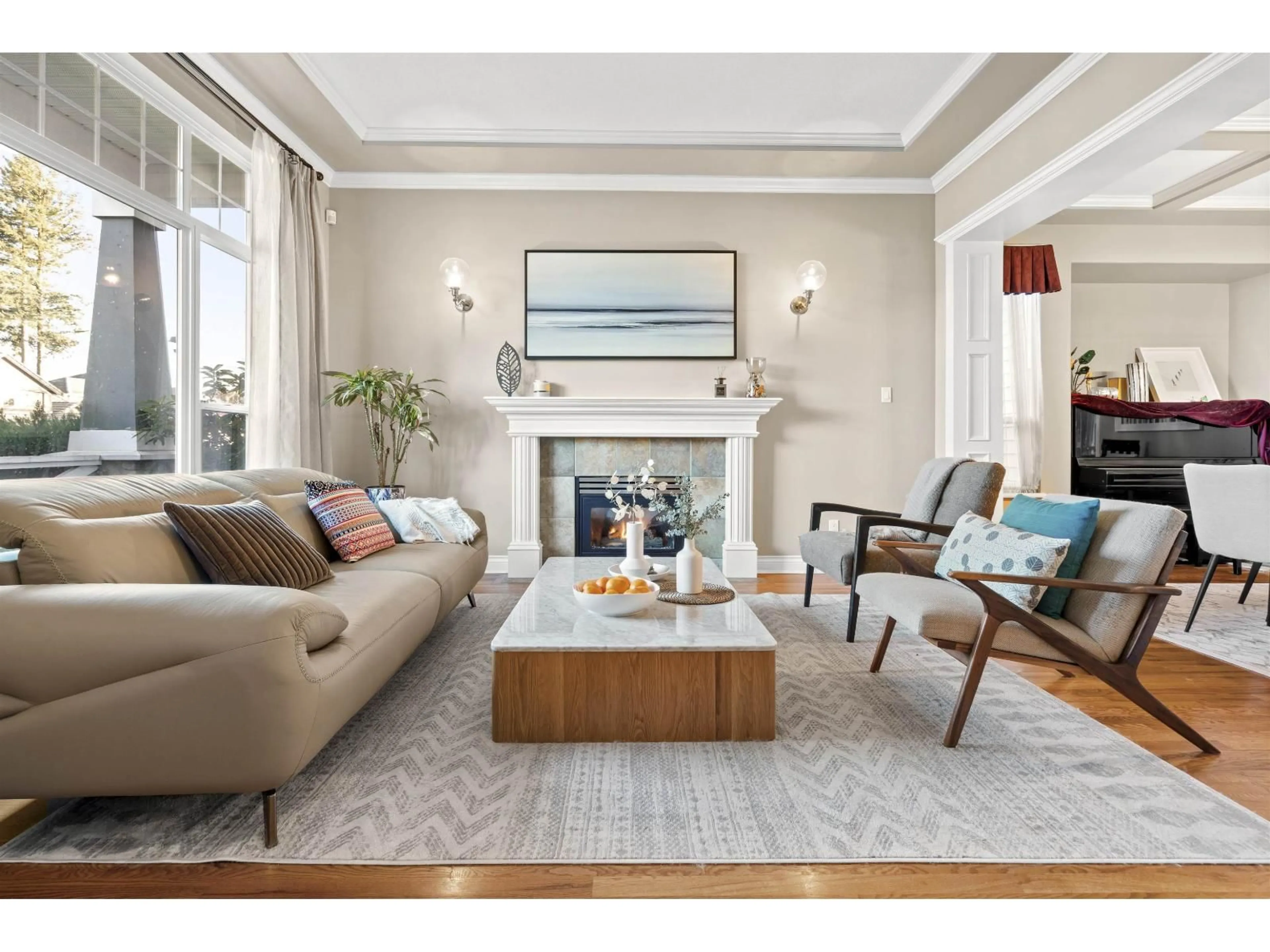 Living room with furniture, unknown for 7321 146 STREET, Surrey British Columbia V3S8Z7