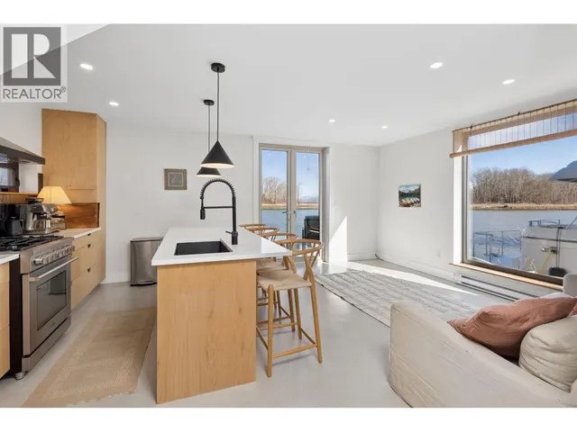 4345 RIVER ROAD, Ladner 3