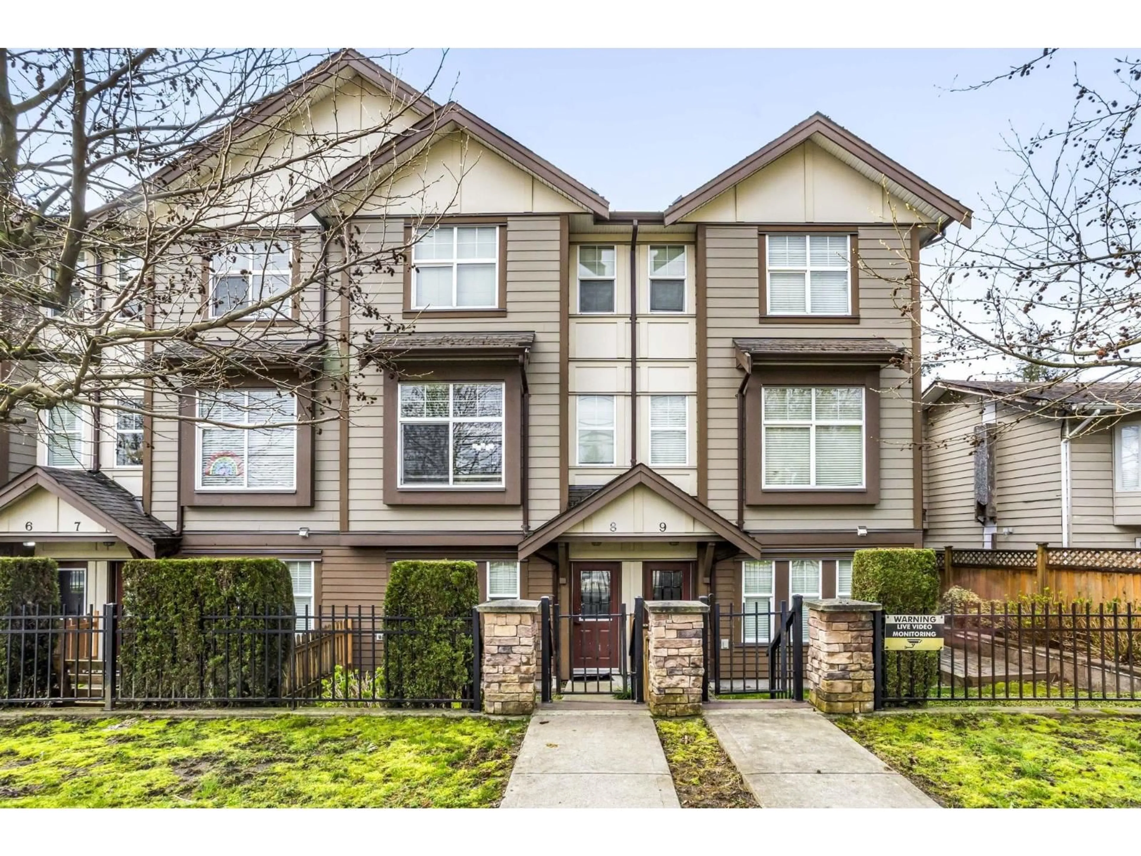 Unknown for 8 - 33860 MARSHALL ROAD, Abbotsford British Columbia V2S0E8