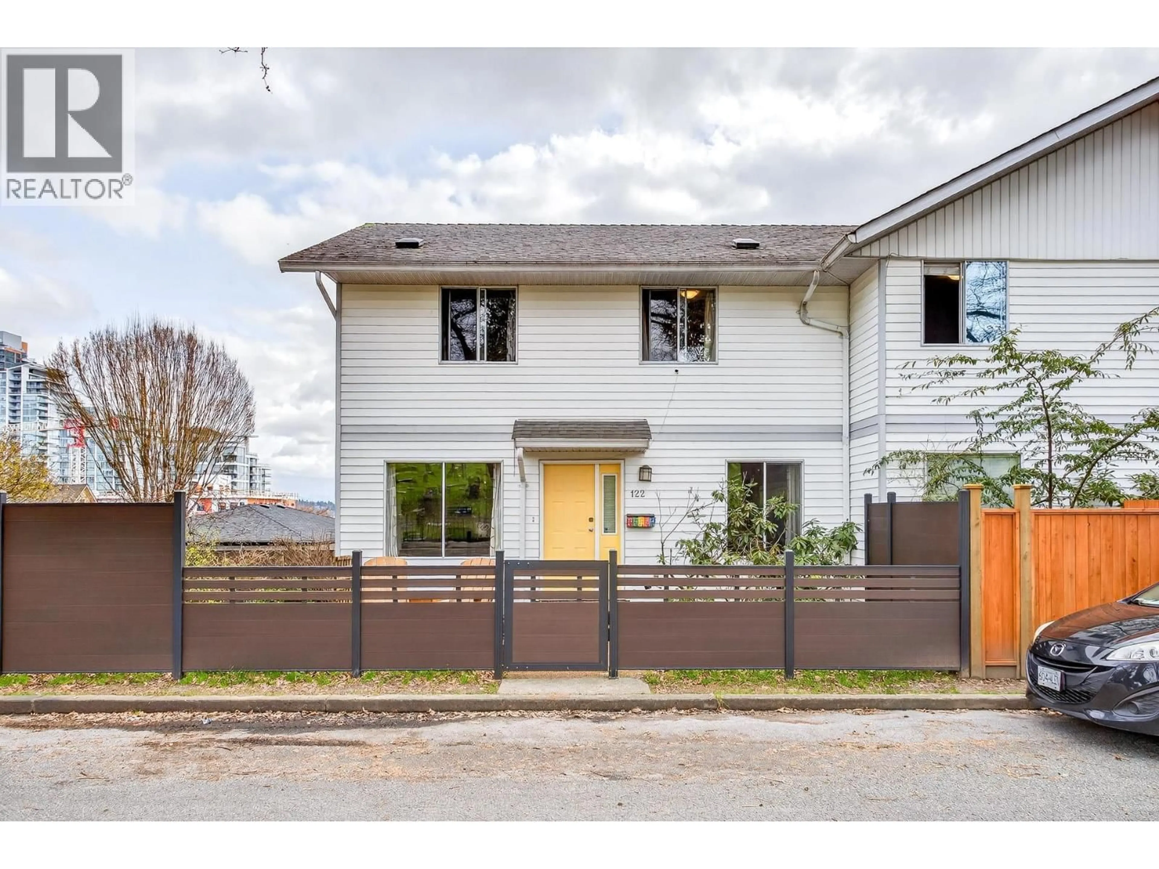 Home with brick exterior material, street for 122 MINER STREET, New Westminster British Columbia V3L3Z2
