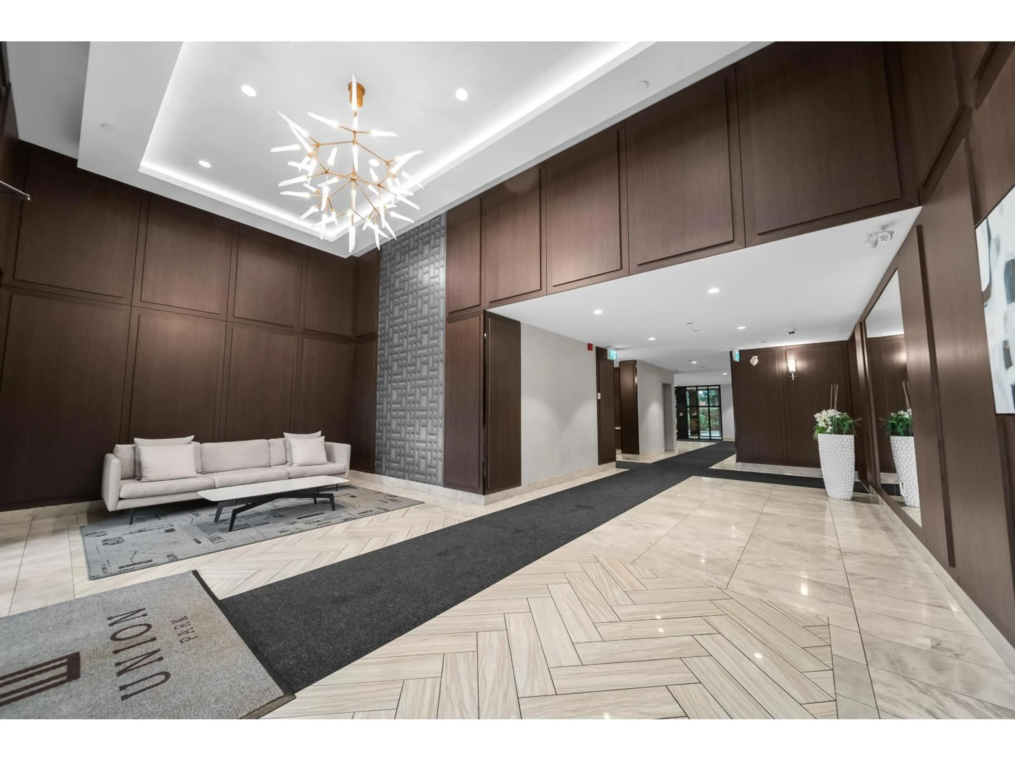 Lobby for D221 - 8150 207 STREET, Langley British Columbia V2Y4J5