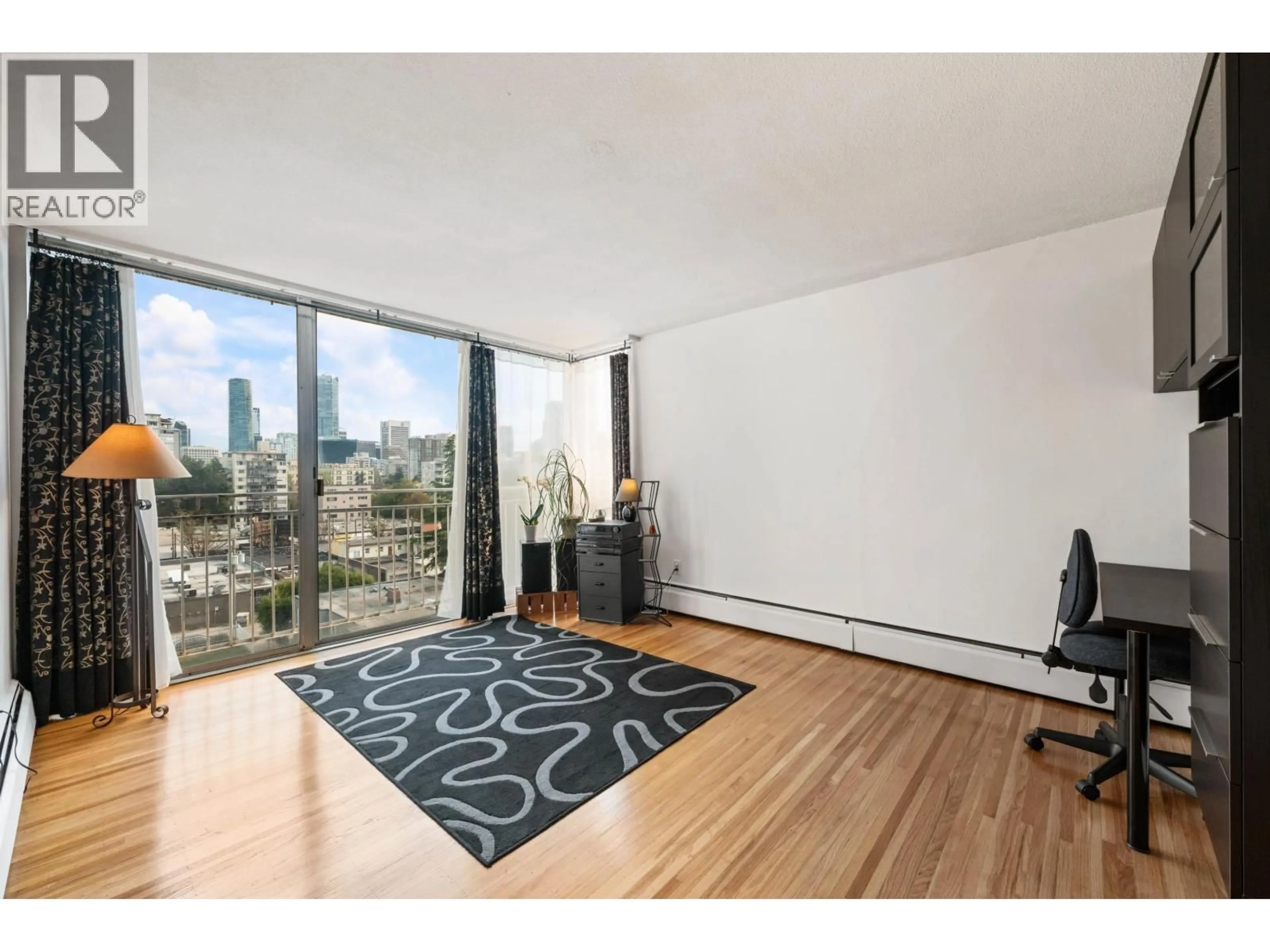 A pic of a room for 906 - 1250 BURNABY STREET, Vancouver British Columbia V6E1P5