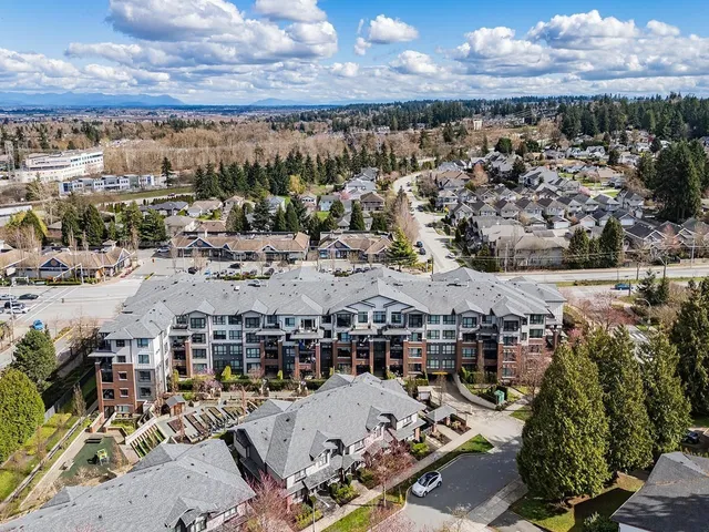 205 - 2960 151 STREET, Surrey 2