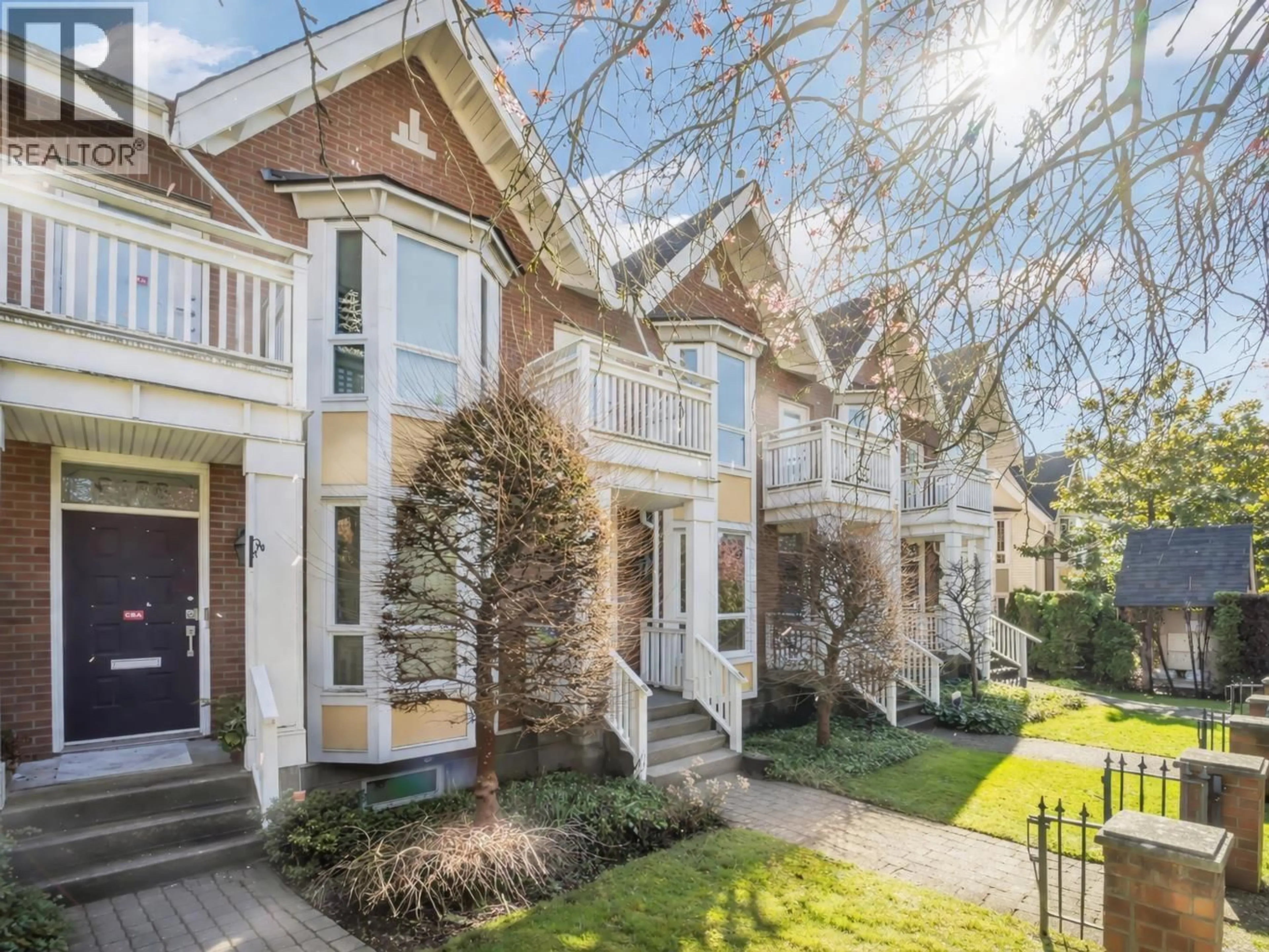 A pic from outside/outdoor area/front of a property/back of a property/a pic from drone, street for 6190 CAMBIE STREET, Vancouver British Columbia V5Z3B3