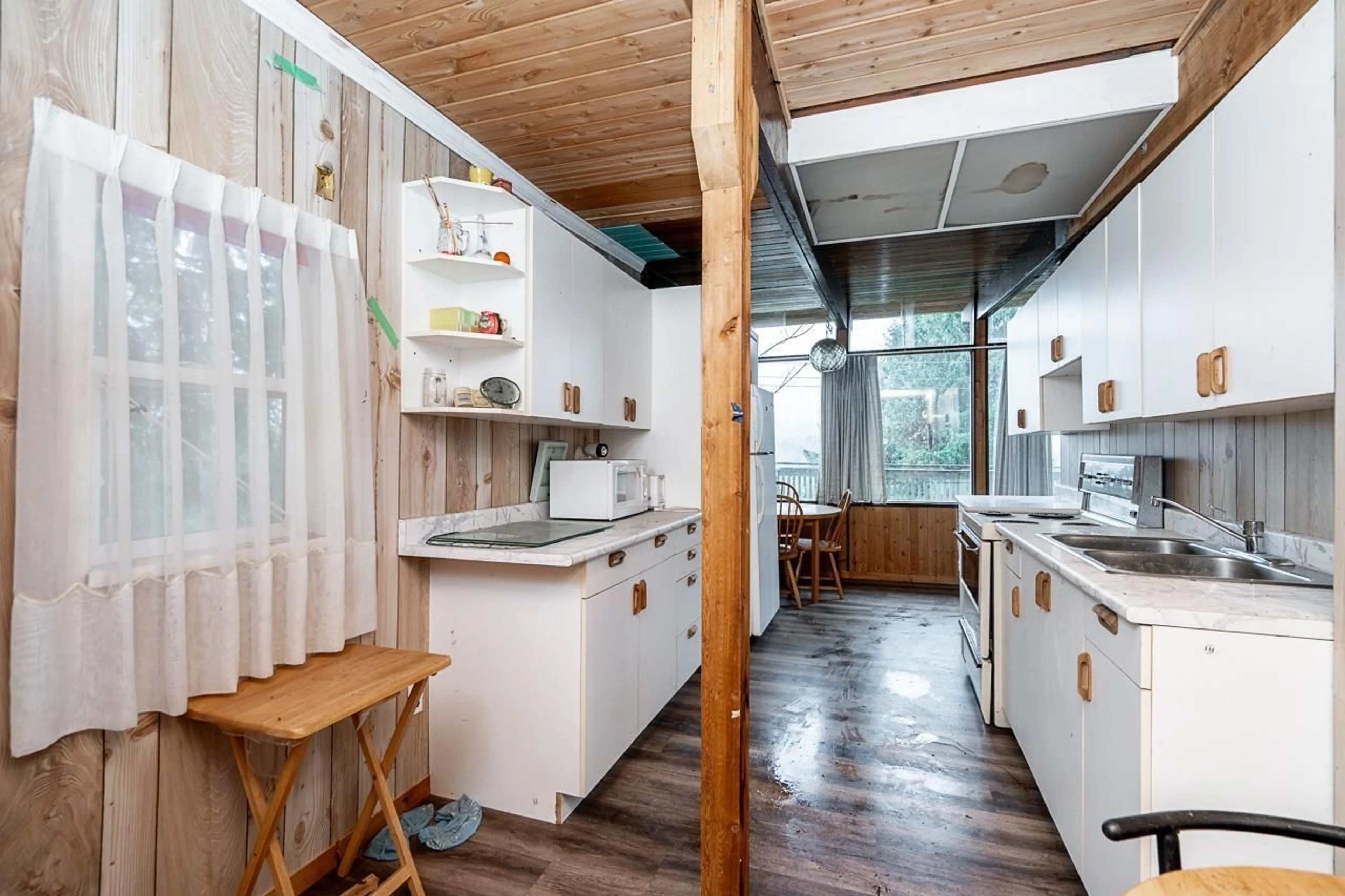 Standard kitchen, unknown for 44240 BAYVIEW ROAD, Mission British Columbia V0M1N0